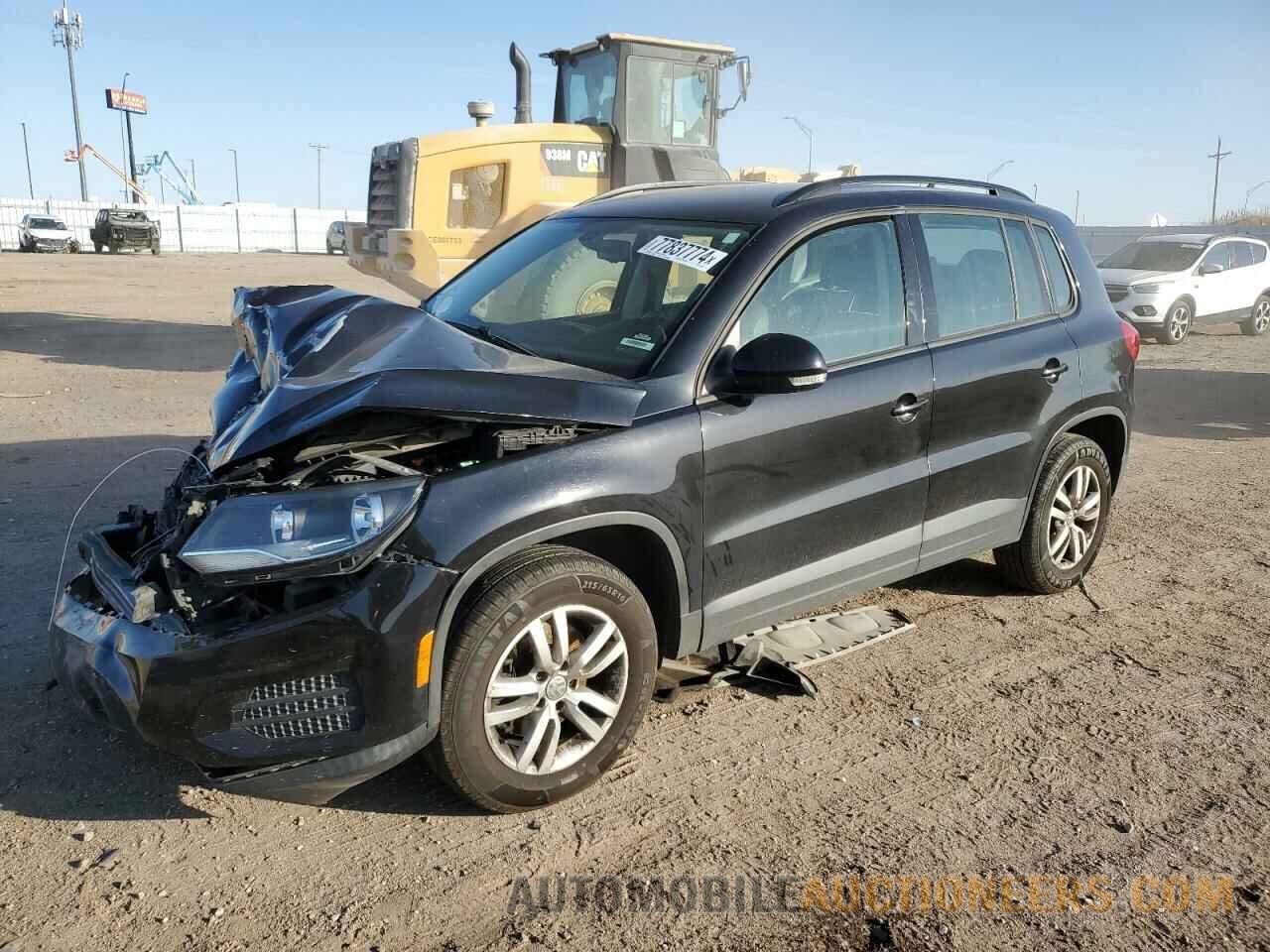 WVGBV7AX2HK027484 VOLKSWAGEN TIGUAN 2017