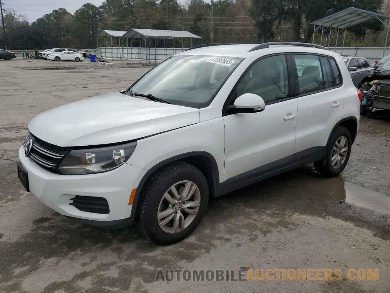 WVGBV7AX2HK030756 VOLKSWAGEN TIGUAN 2017