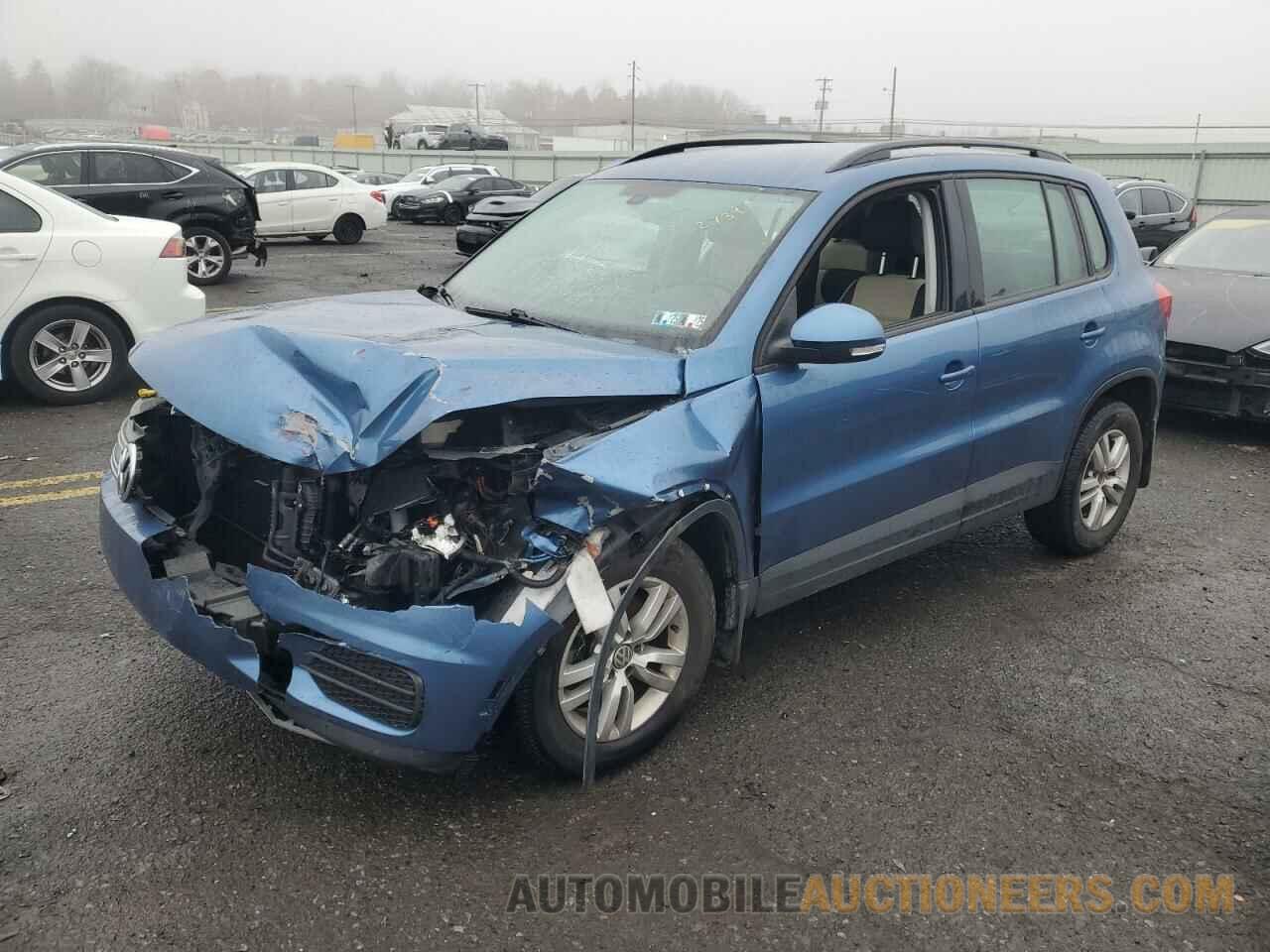 WVGBV7AX2HW513527 VOLKSWAGEN TIGUAN 2017