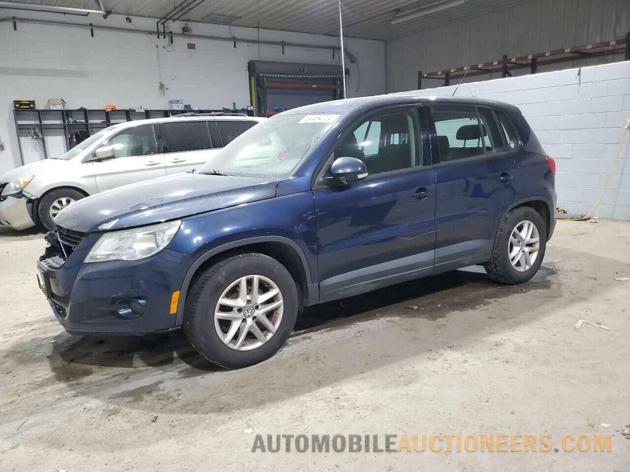 WVGBV7AX3BW532093 VOLKSWAGEN TIGUAN 2011