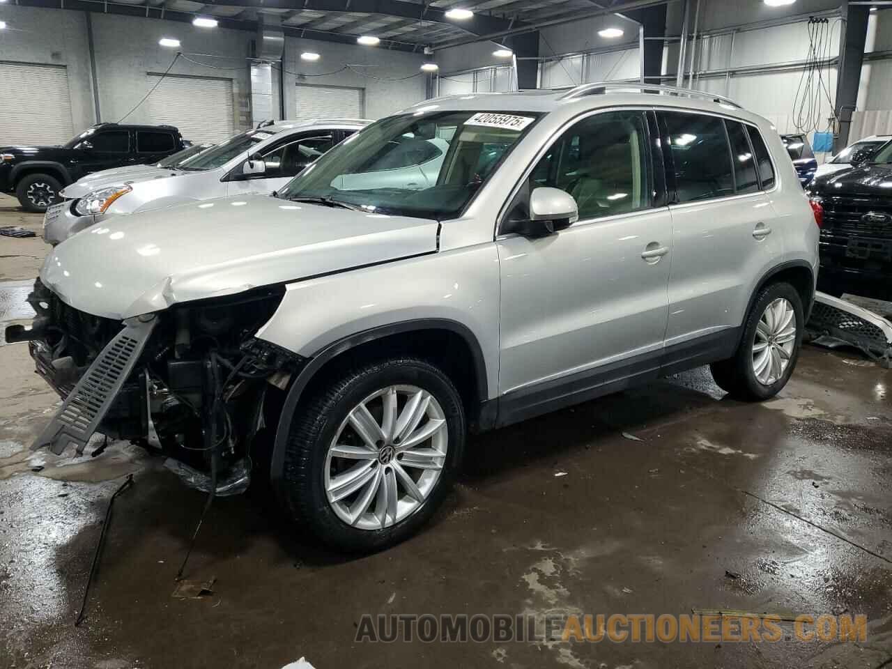 WVGBV7AX3CW512668 VOLKSWAGEN TIGUAN 2012