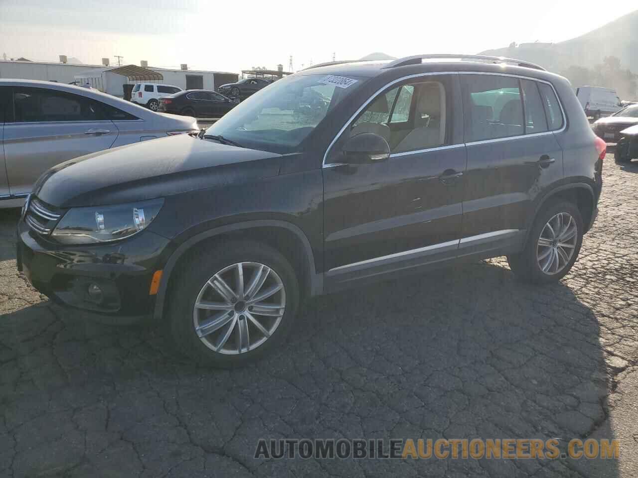 WVGBV7AX3FW595863 VOLKSWAGEN TIGUAN 2015