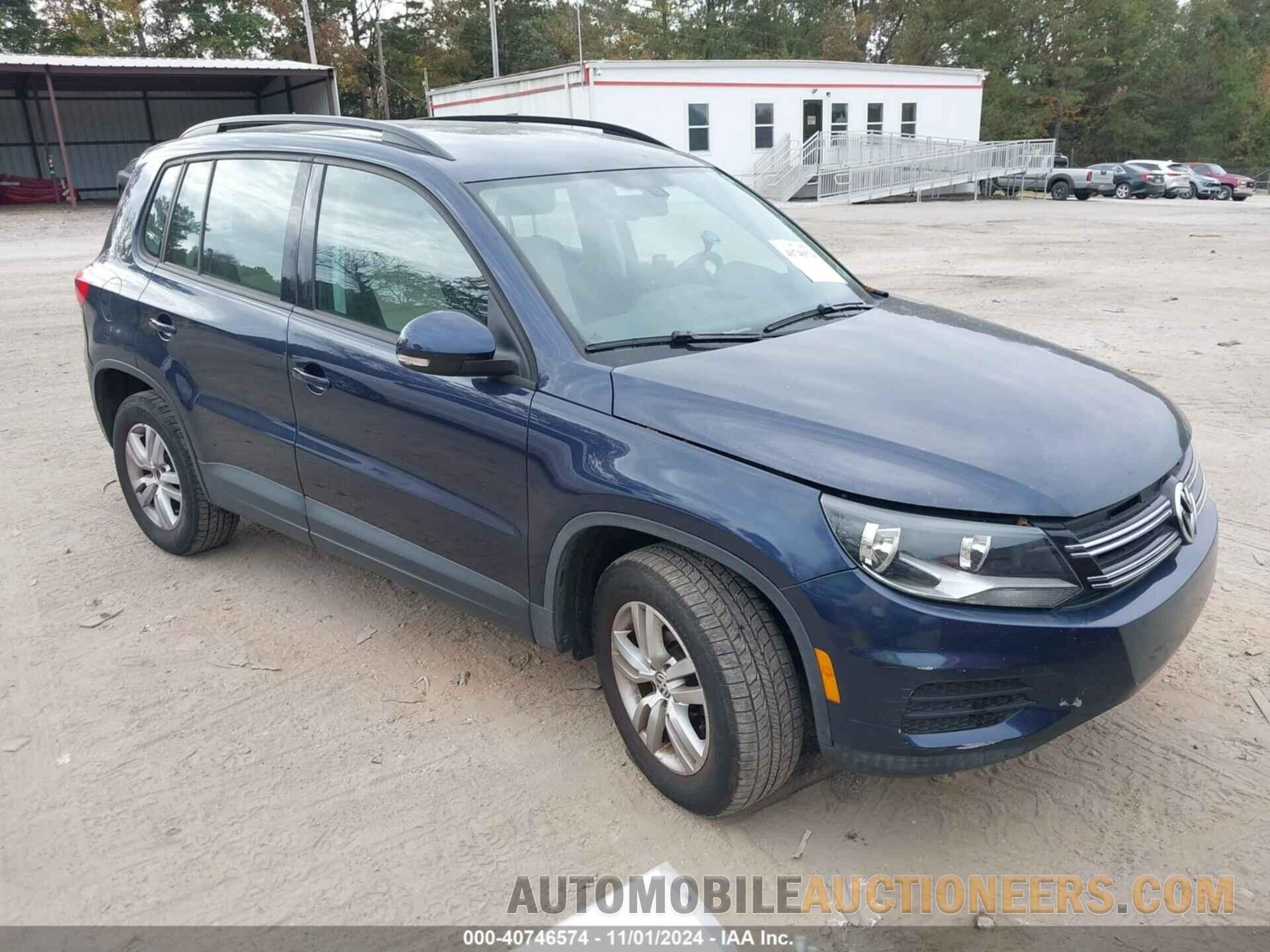 WVGBV7AX3GW588882 VOLKSWAGEN TIGUAN 2016