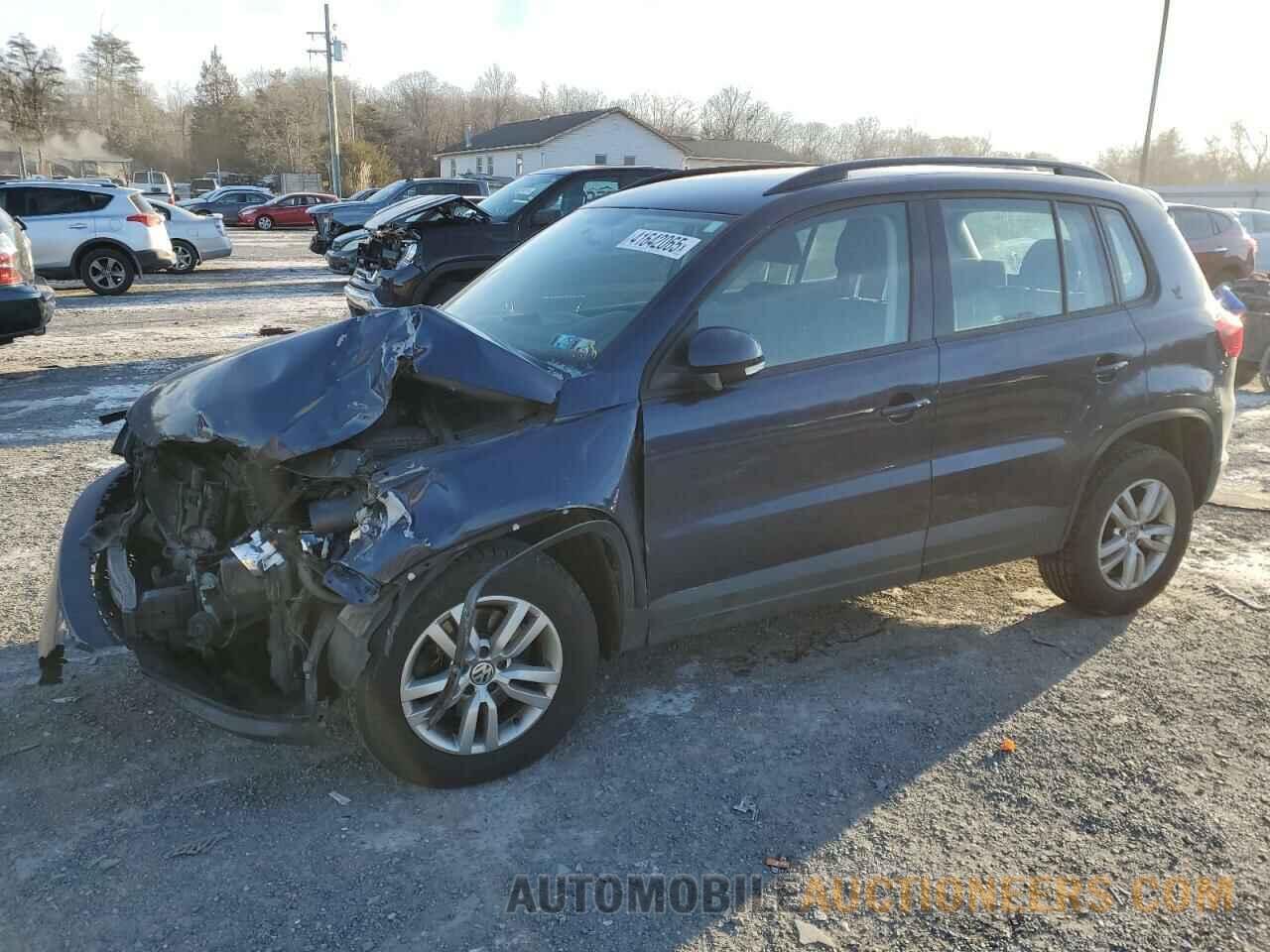 WVGBV7AX4FW577727 VOLKSWAGEN TIGUAN 2015