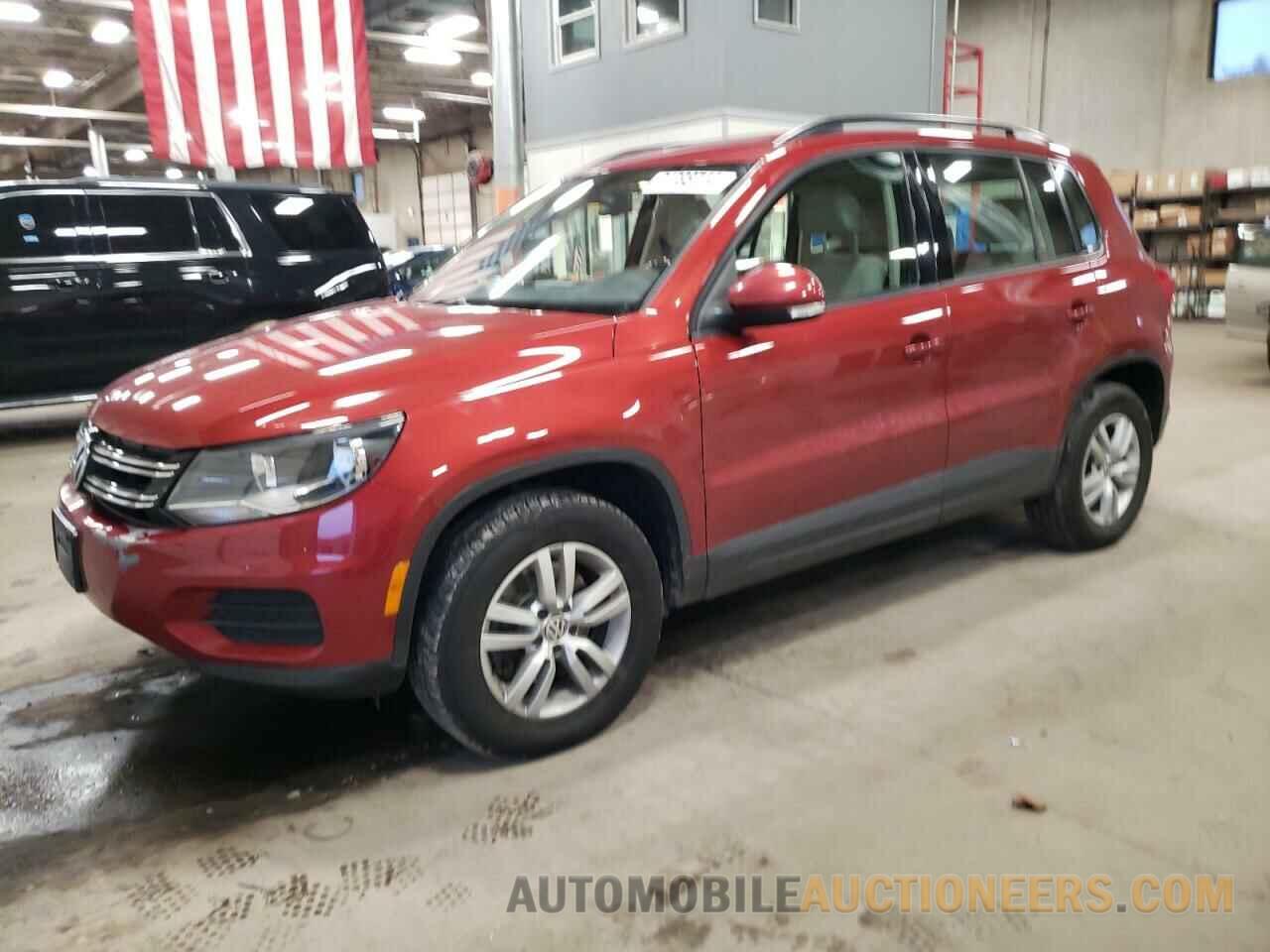 WVGBV7AX4GW013593 VOLKSWAGEN TIGUAN 2016