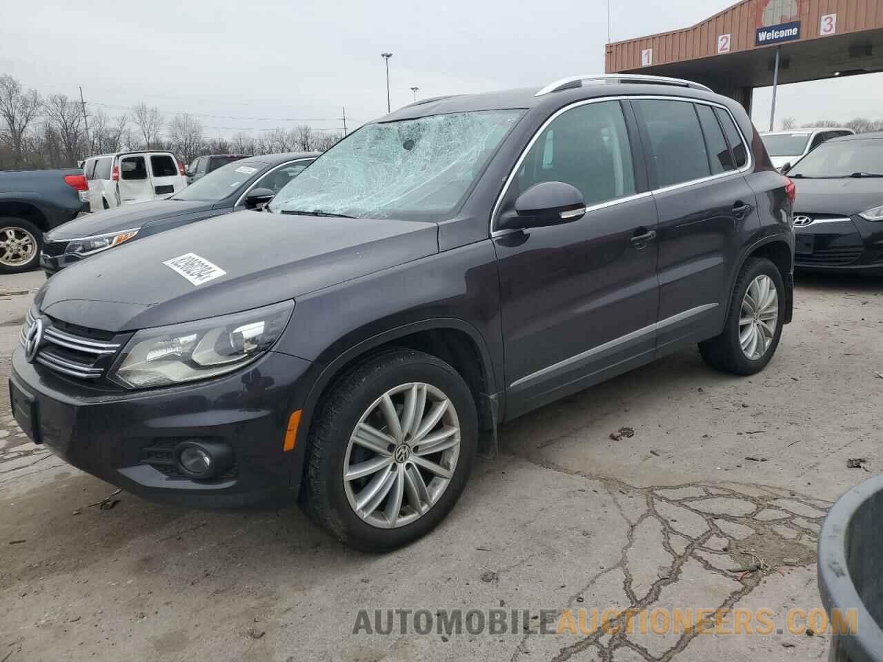 WVGBV7AX4GW588986 VOLKSWAGEN TIGUAN 2016