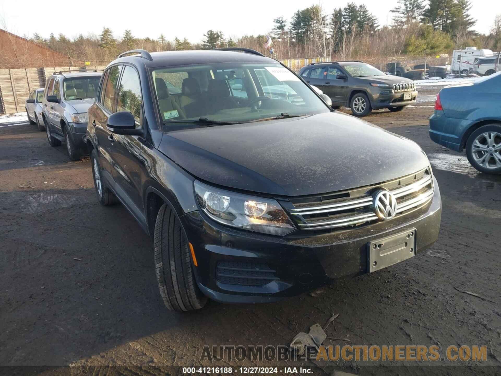 WVGBV7AX4HK053973 VOLKSWAGEN TIGUAN 2017