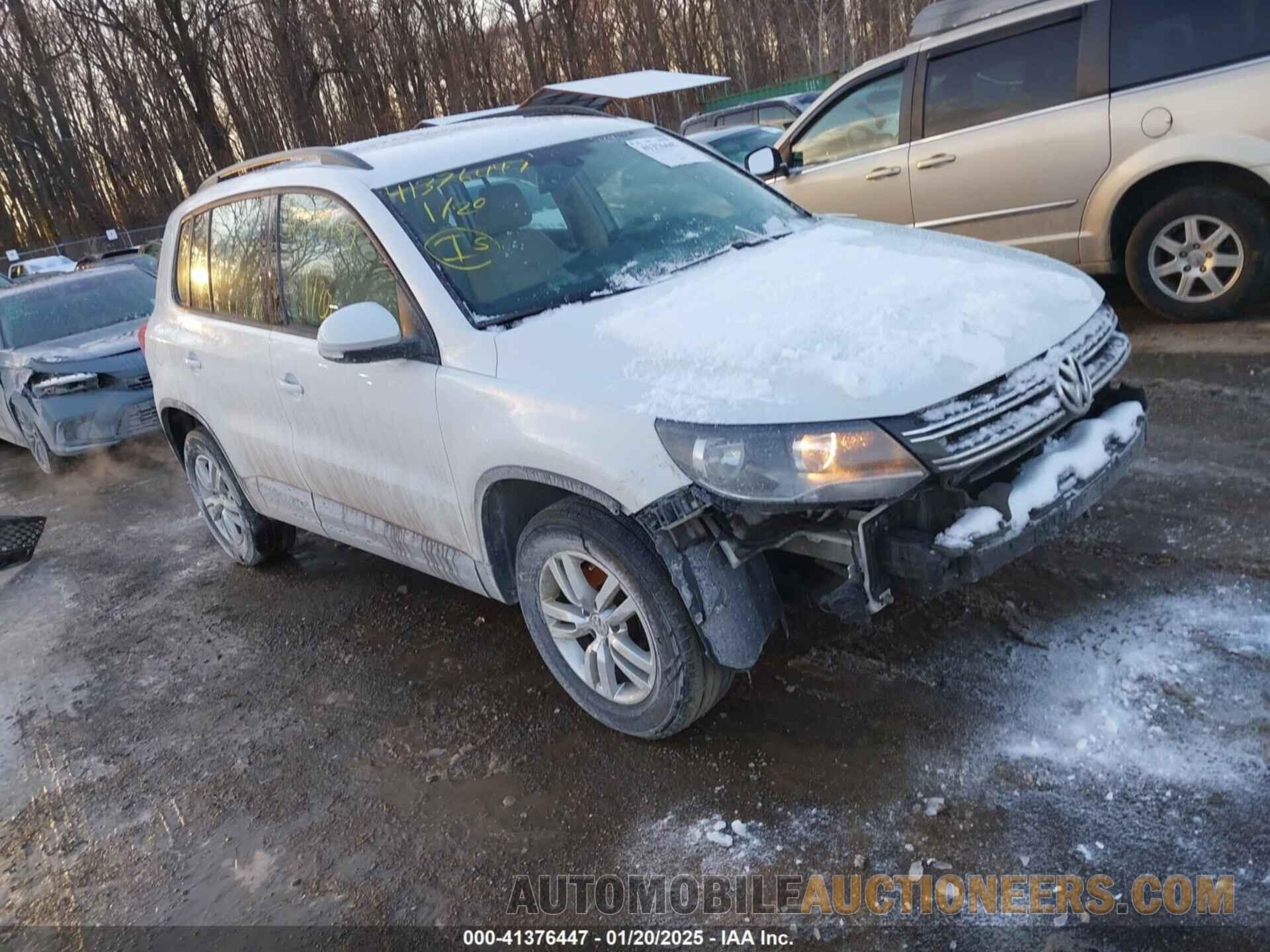 WVGBV7AX5GW523600 VOLKSWAGEN TIGUAN 2016