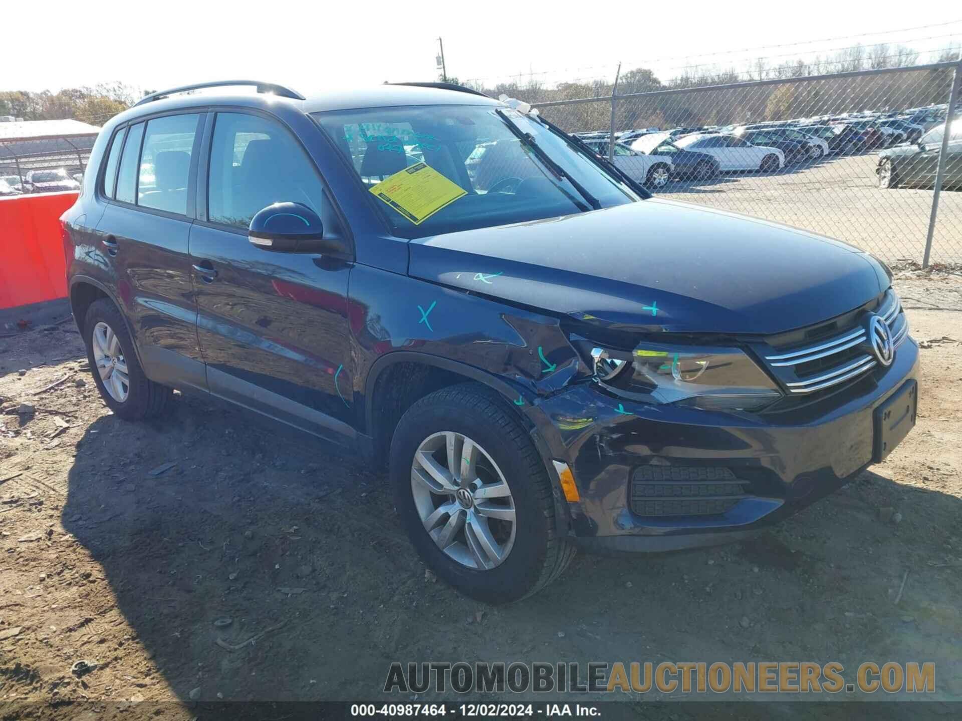 WVGBV7AX5GW610851 VOLKSWAGEN TIGUAN 2016