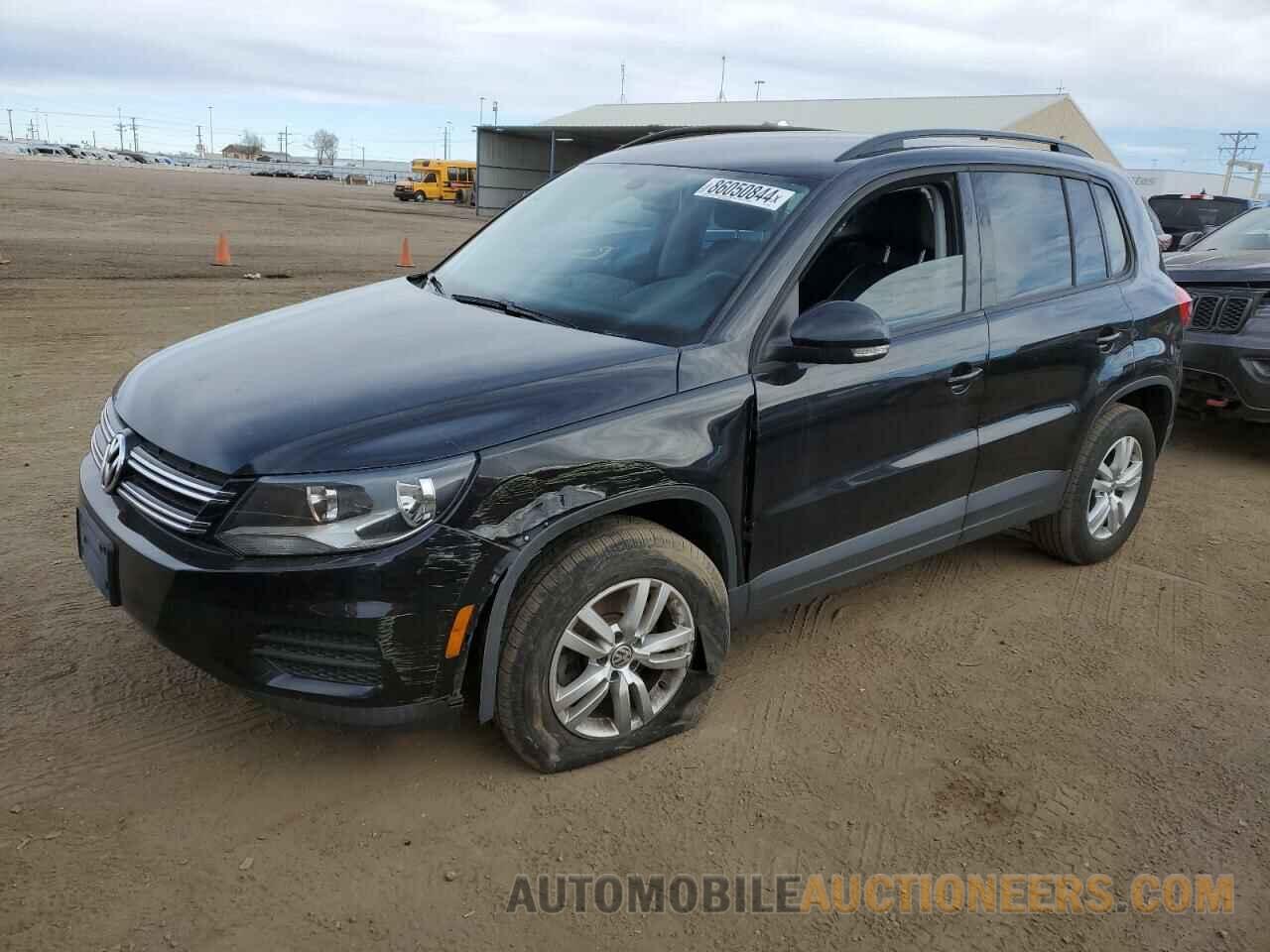 WVGBV7AX5HK035353 VOLKSWAGEN TIGUAN 2017