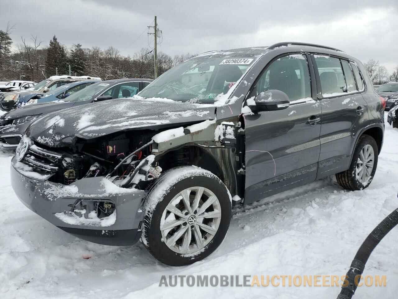 WVGBV7AX5JK000575 VOLKSWAGEN TIGUAN LIM 2018