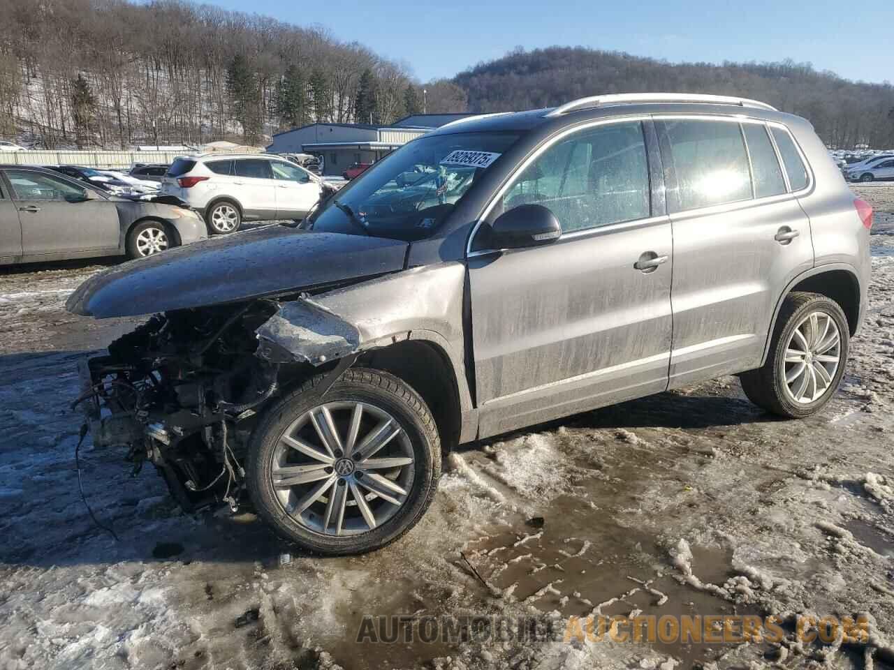 WVGBV7AX6FW545751 VOLKSWAGEN TIGUAN 2015