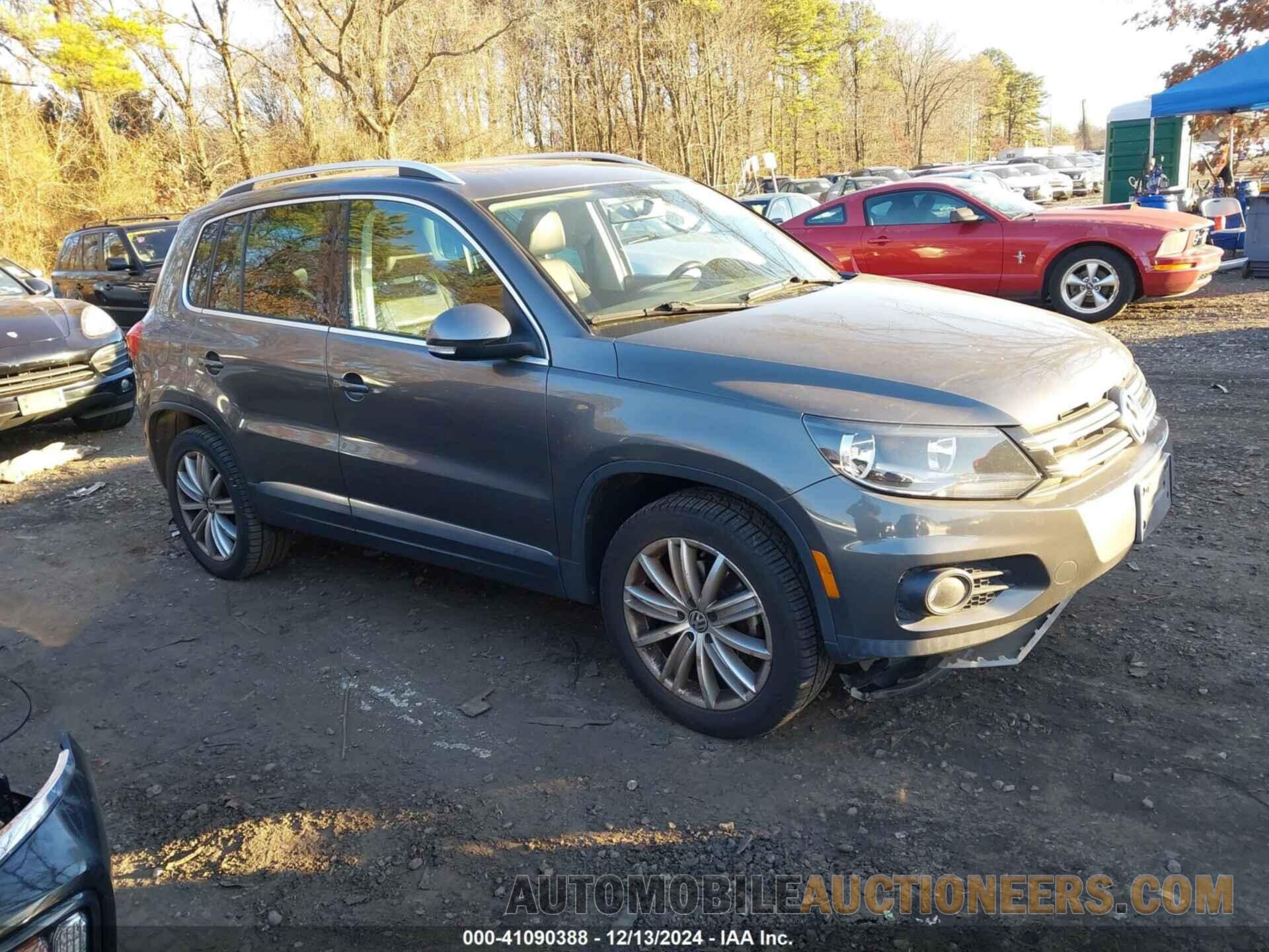 WVGBV7AX7CW092364 VOLKSWAGEN TIGUAN 2012