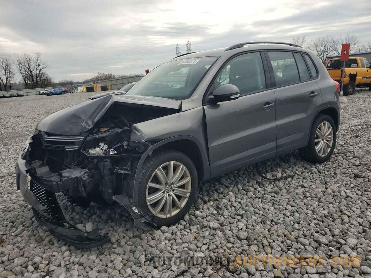 WVGBV7AX7FW615015 VOLKSWAGEN TIGUAN 2015