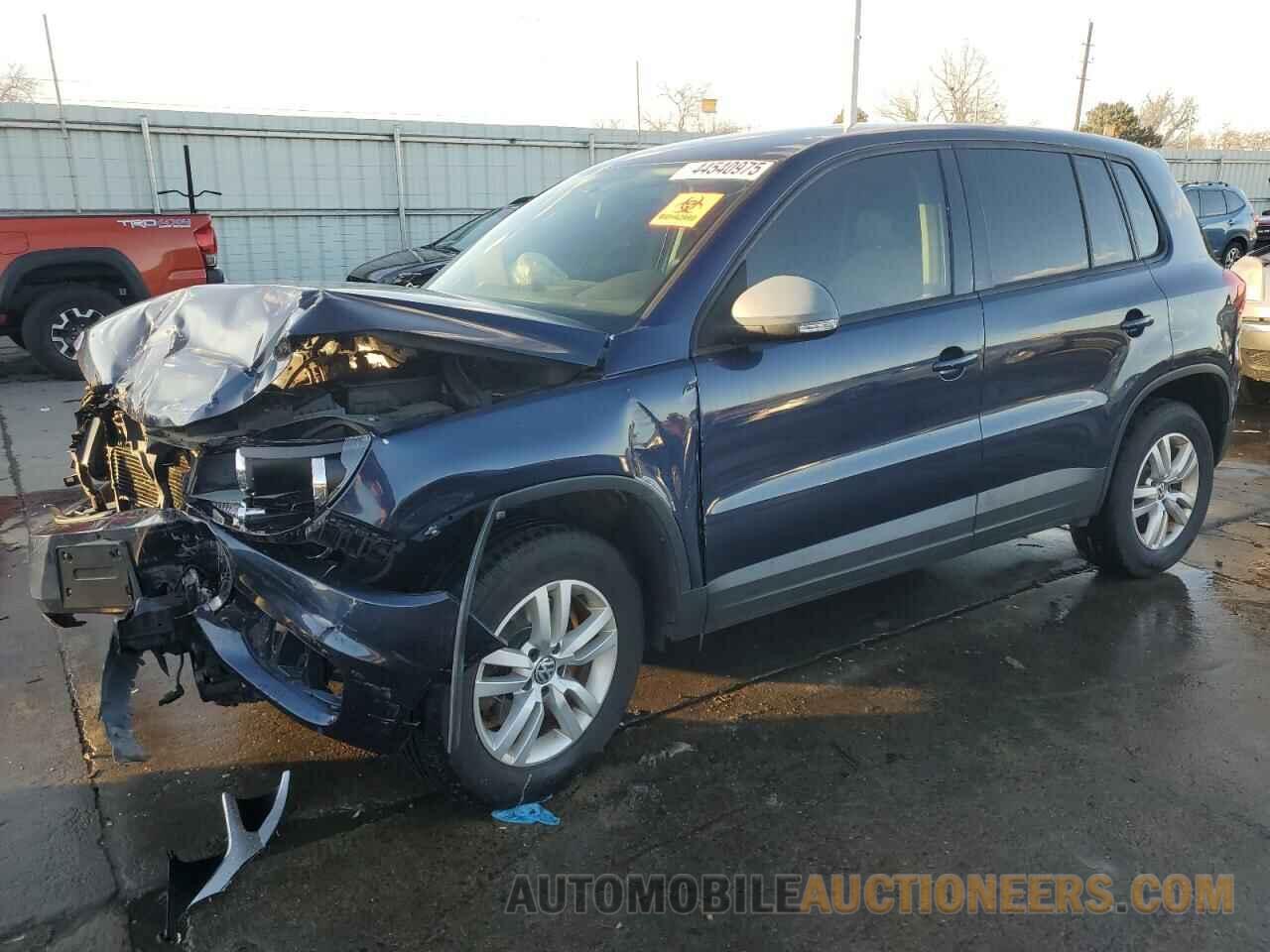 WVGBV7AX8DW507614 VOLKSWAGEN TIGUAN 2013