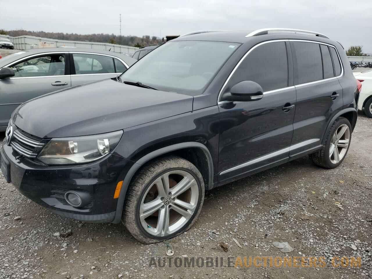 WVGBV7AX8GW021616 VOLKSWAGEN TIGUAN 2016