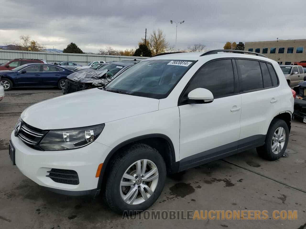 WVGBV7AX8GW579725 VOLKSWAGEN TIGUAN 2016