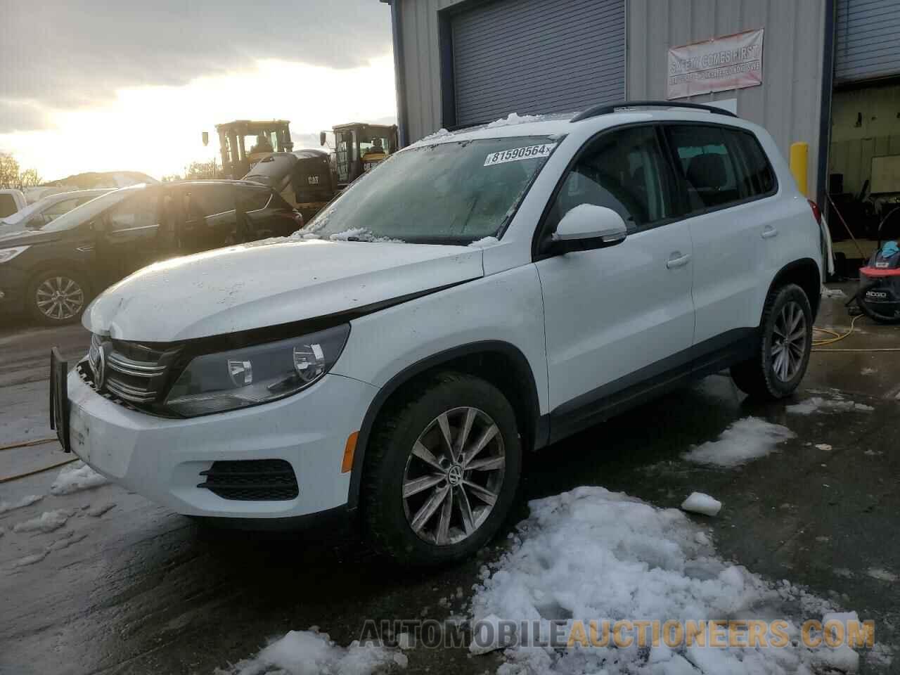 WVGBV7AX8HK048632 VOLKSWAGEN TIGUAN 2017