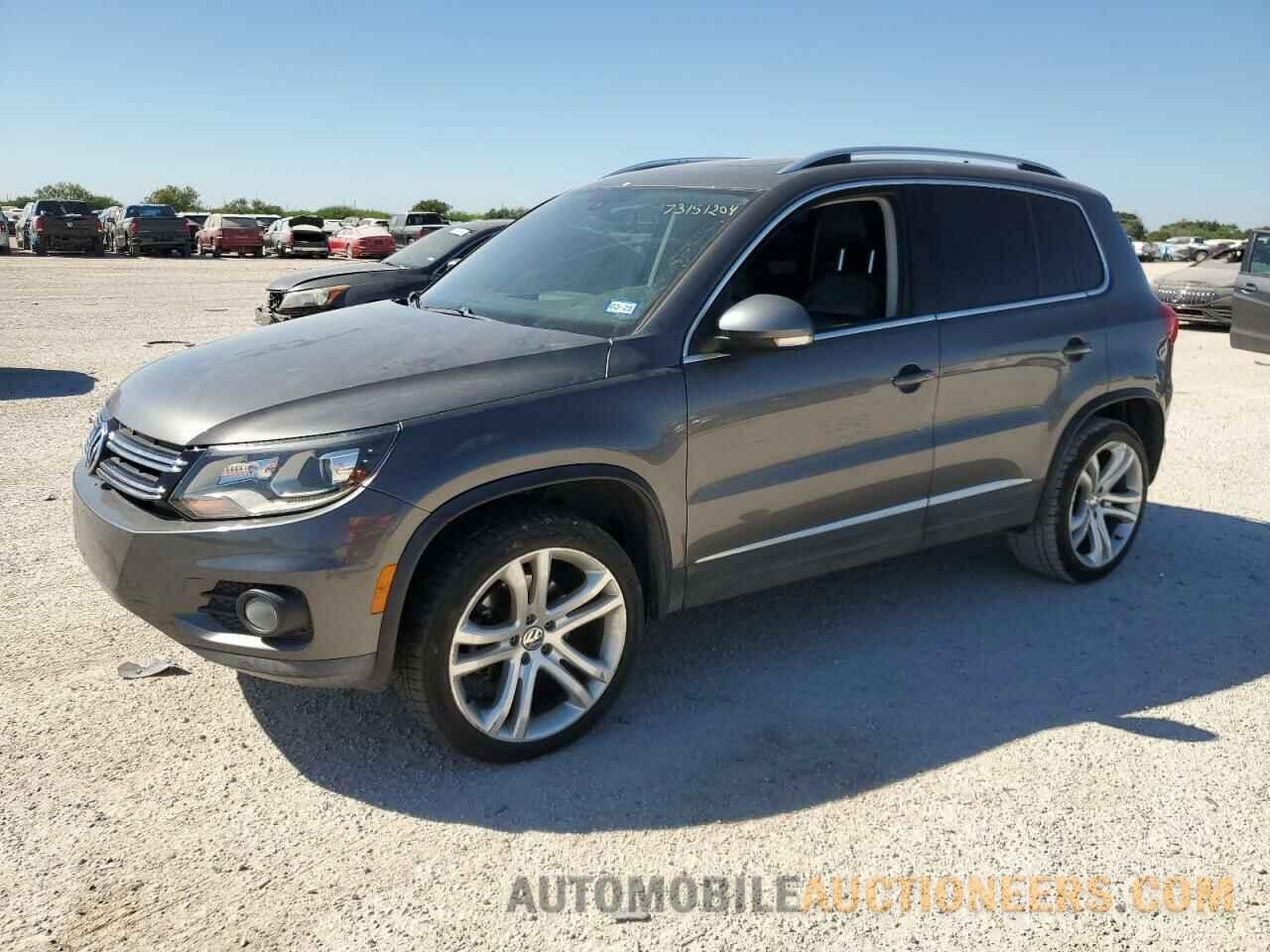 WVGBV7AX9CW000610 VOLKSWAGEN TIGUAN 2012