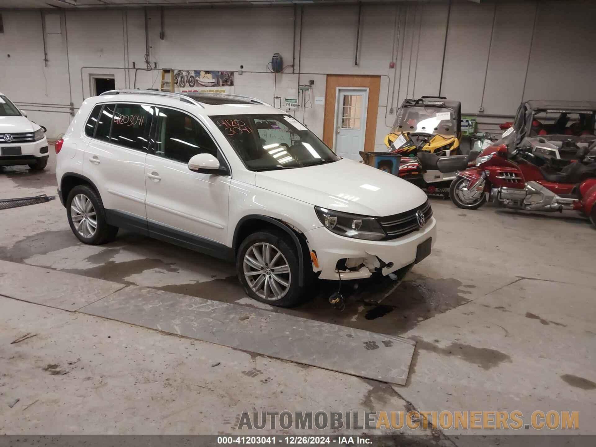 WVGBV7AX9DW555557 VOLKSWAGEN TIGUAN 2013