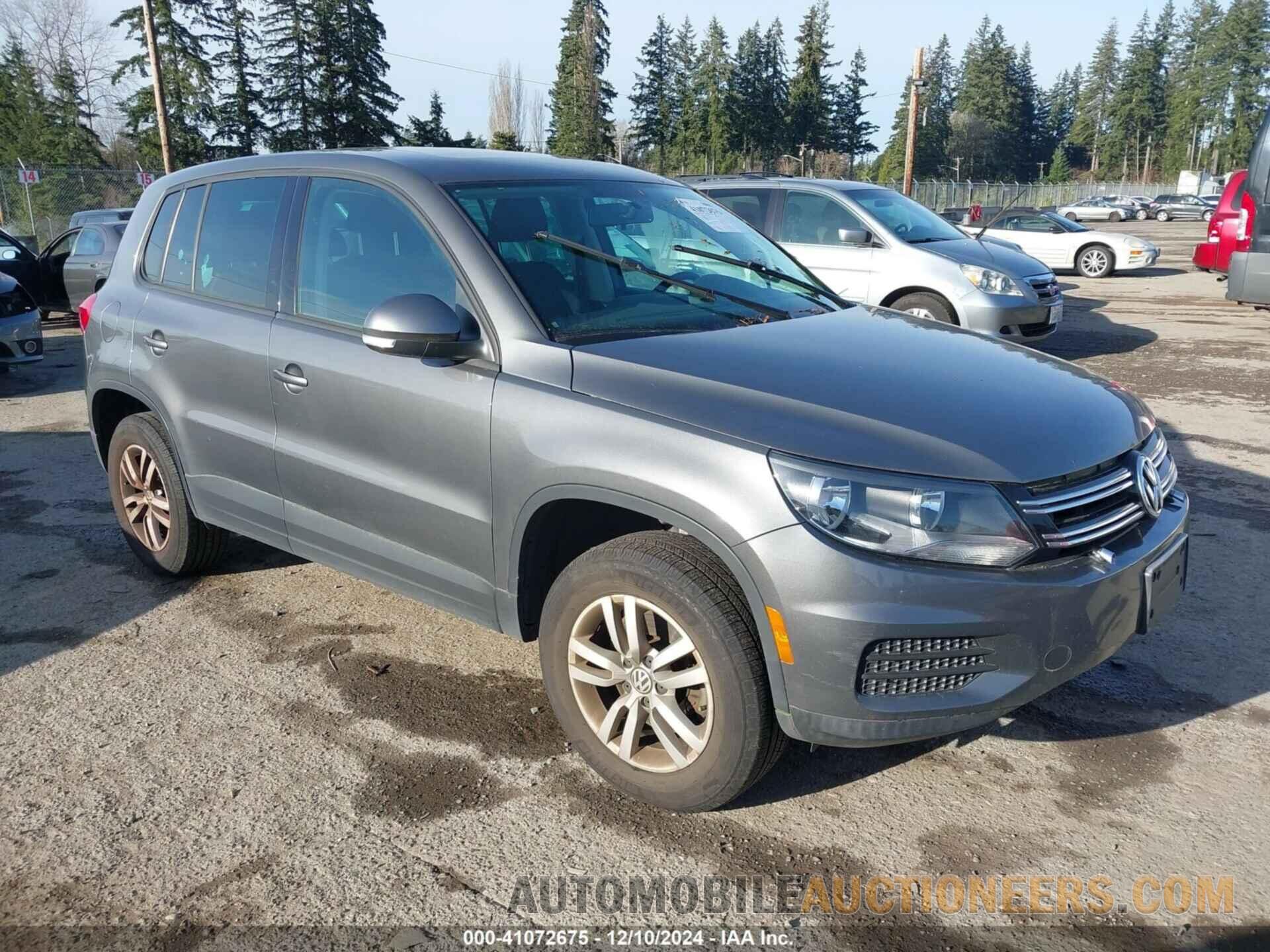 WVGBV7AXXCW082900 VOLKSWAGEN TIGUAN 2012