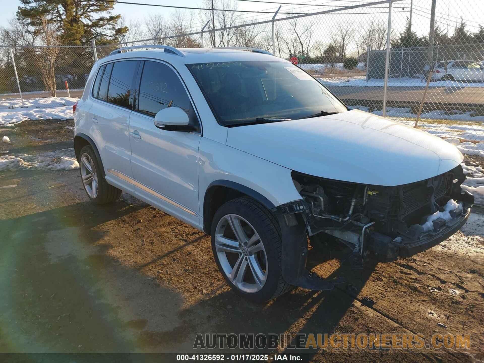 WVGBV7AXXFW091861 VOLKSWAGEN TIGUAN 2015