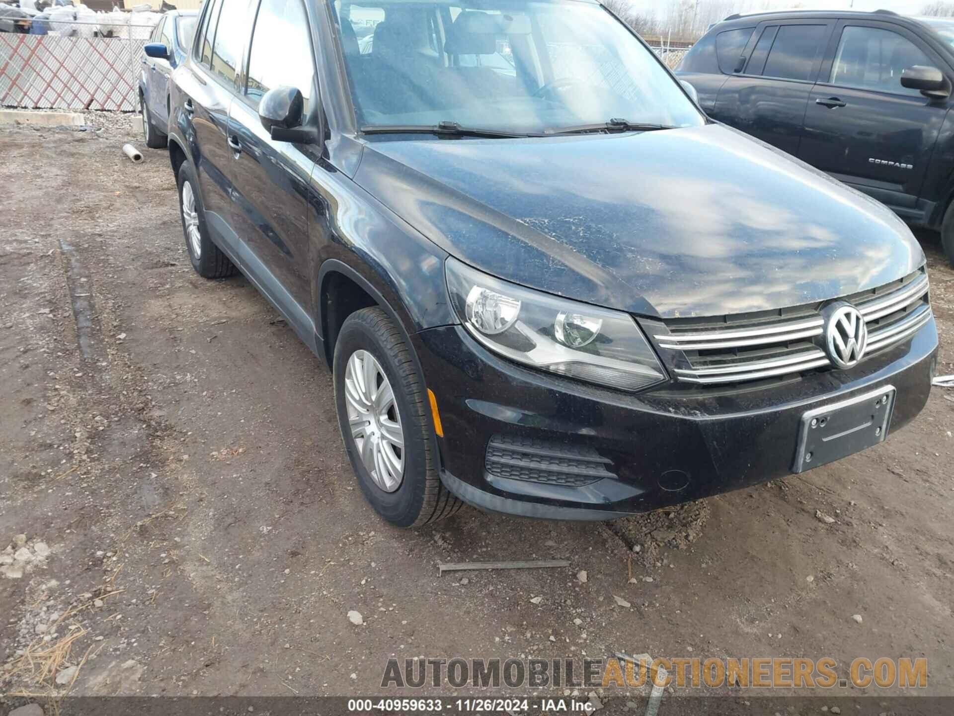 WVGCV3AX4DW593789 VOLKSWAGEN TIGUAN 2013