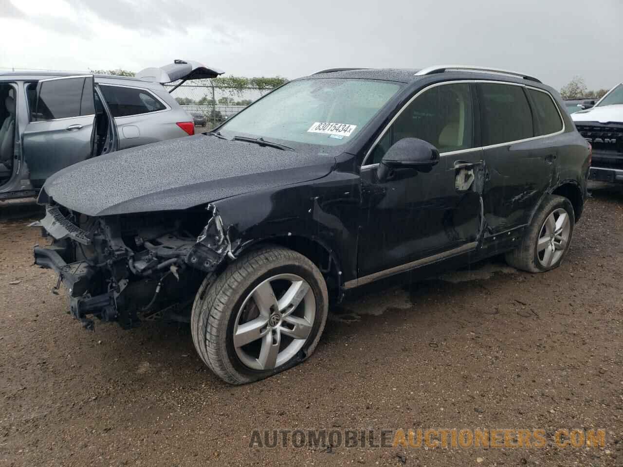 WVGEF9BP0DD002814 VOLKSWAGEN TOUAREG 2013