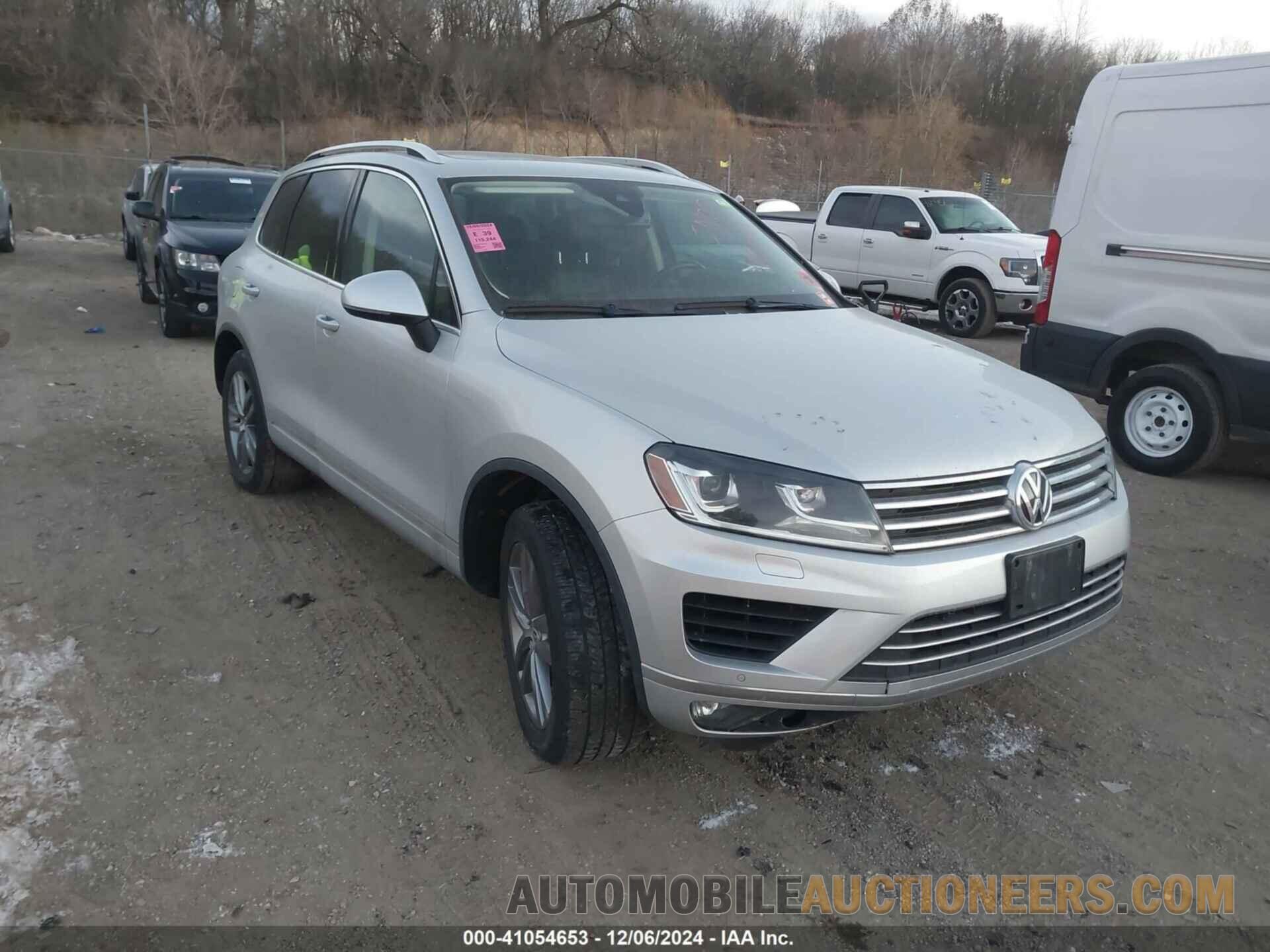 WVGEF9BP2GD010305 VOLKSWAGEN TOUAREG 2016