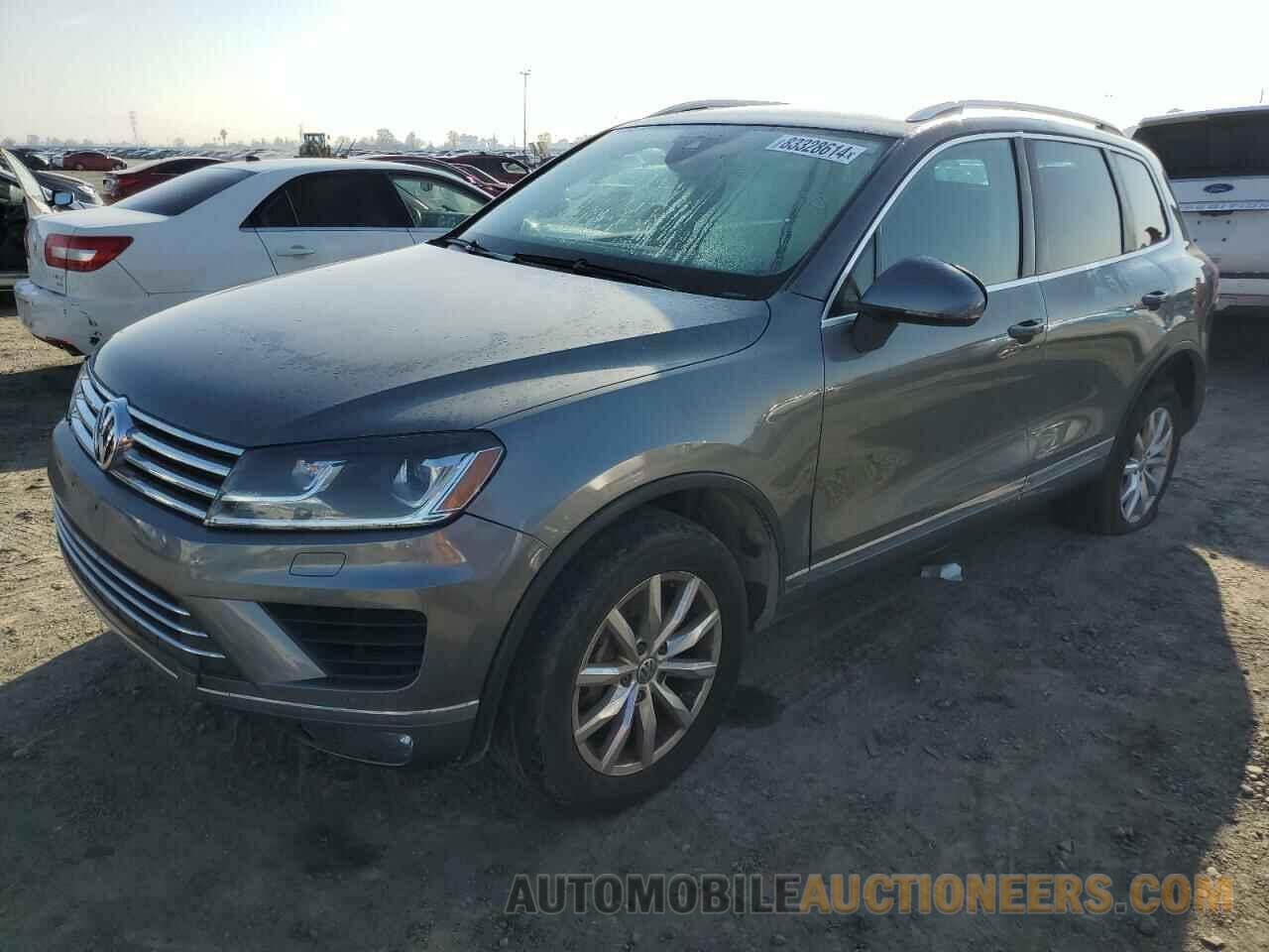 WVGEF9BP3GD012564 VOLKSWAGEN TOUAREG 2016