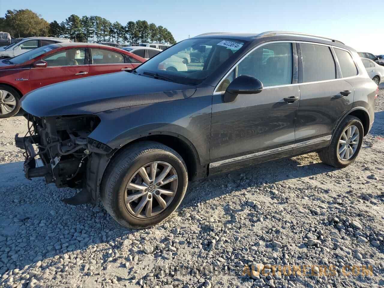 WVGEF9BP7DD001319 VOLKSWAGEN TOUAREG 2013