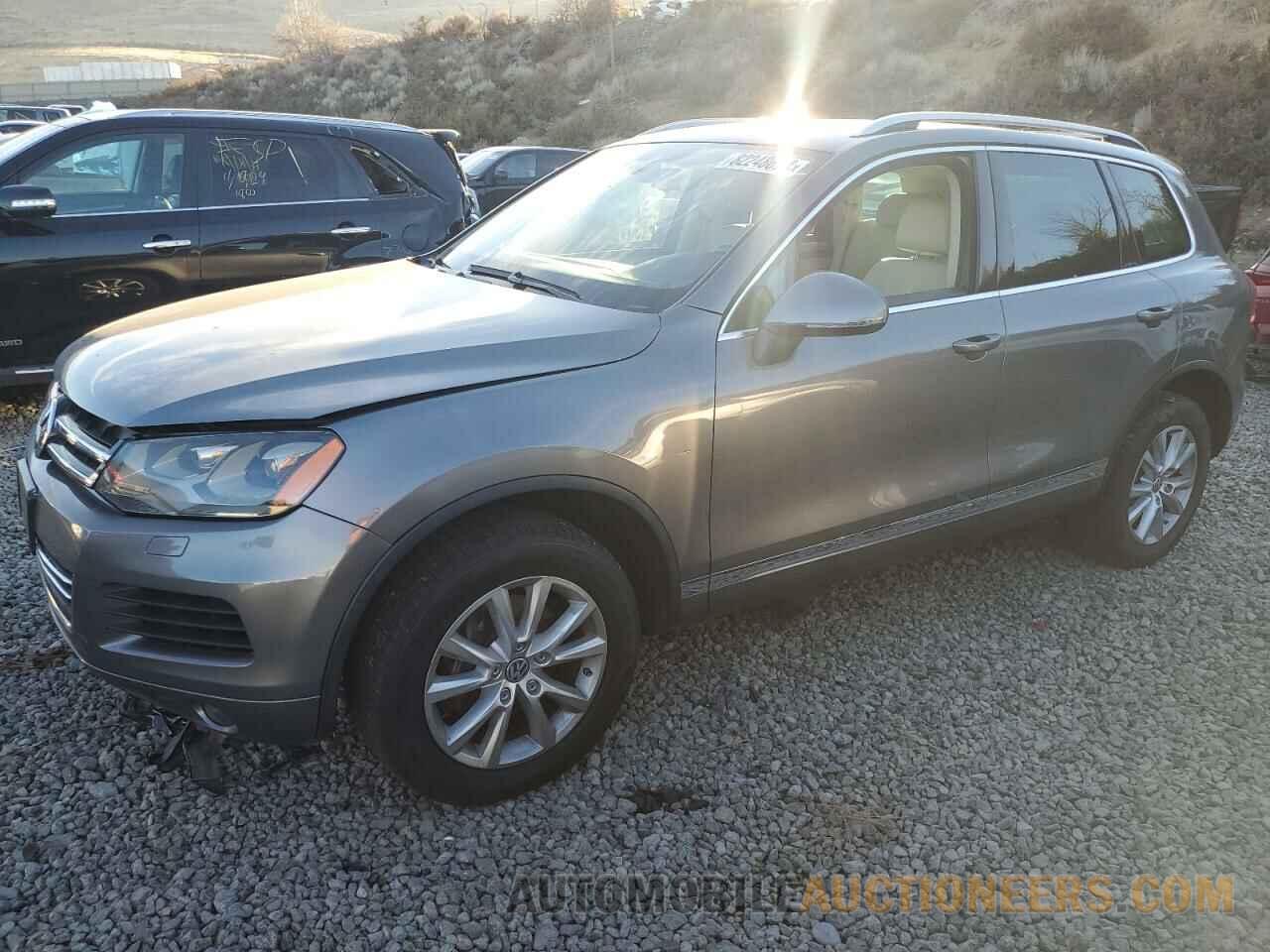 WVGEF9BPXDD002285 VOLKSWAGEN TOUAREG 2013