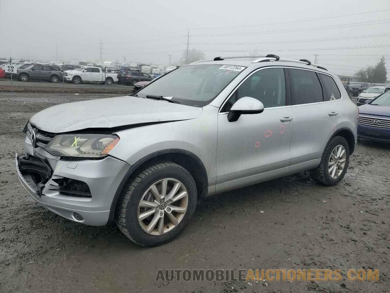 WVGEF9BPXDD005235 VOLKSWAGEN TOUAREG 2013