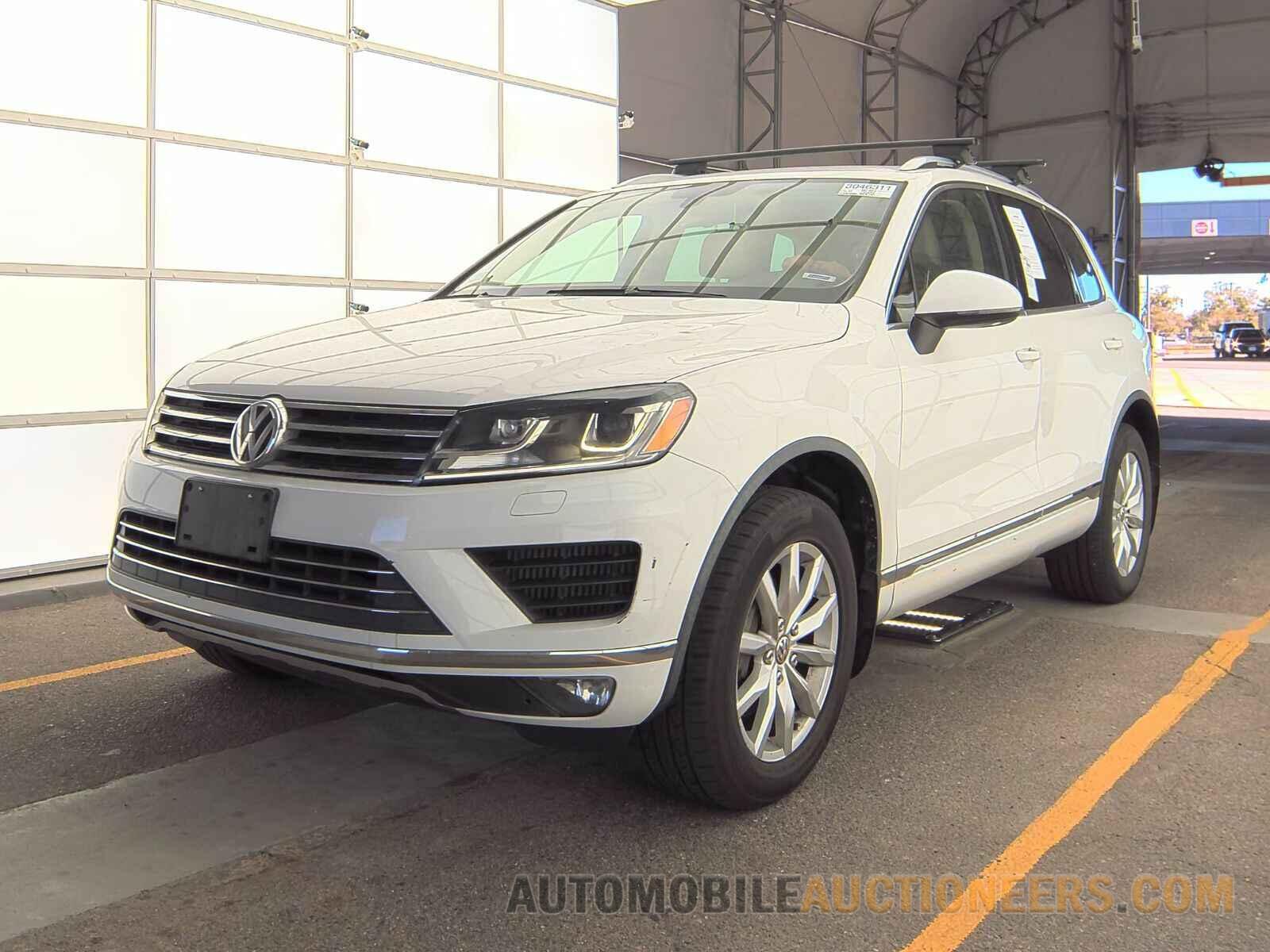 WVGEP9BP6FD008097 Volkswagen Touareg 2015