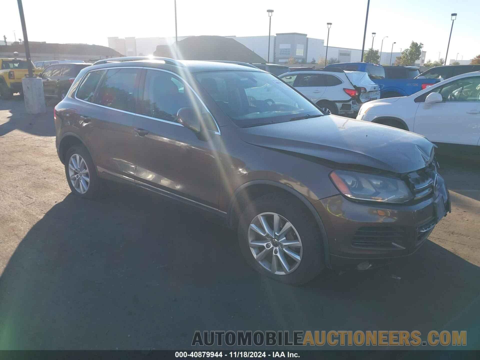 WVGEP9BP7DD003018 VOLKSWAGEN TOUAREG 2013