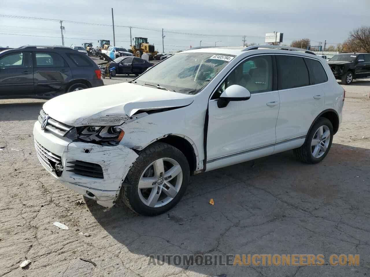 WVGEP9BPXED013155 VOLKSWAGEN TOUAREG 2014