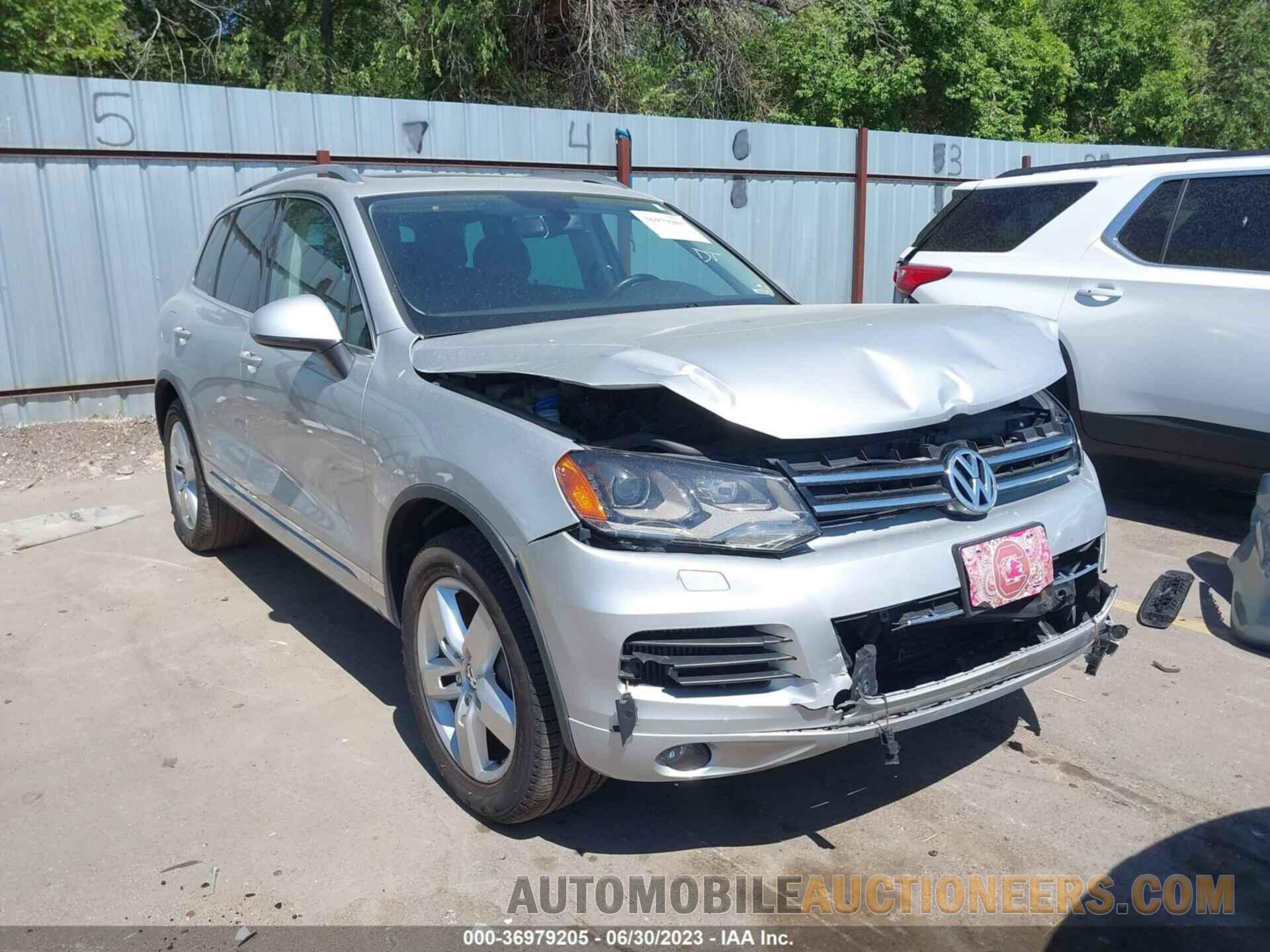 WVGFK9BP9CD002907 VOLKSWAGEN TOUAREG 2012