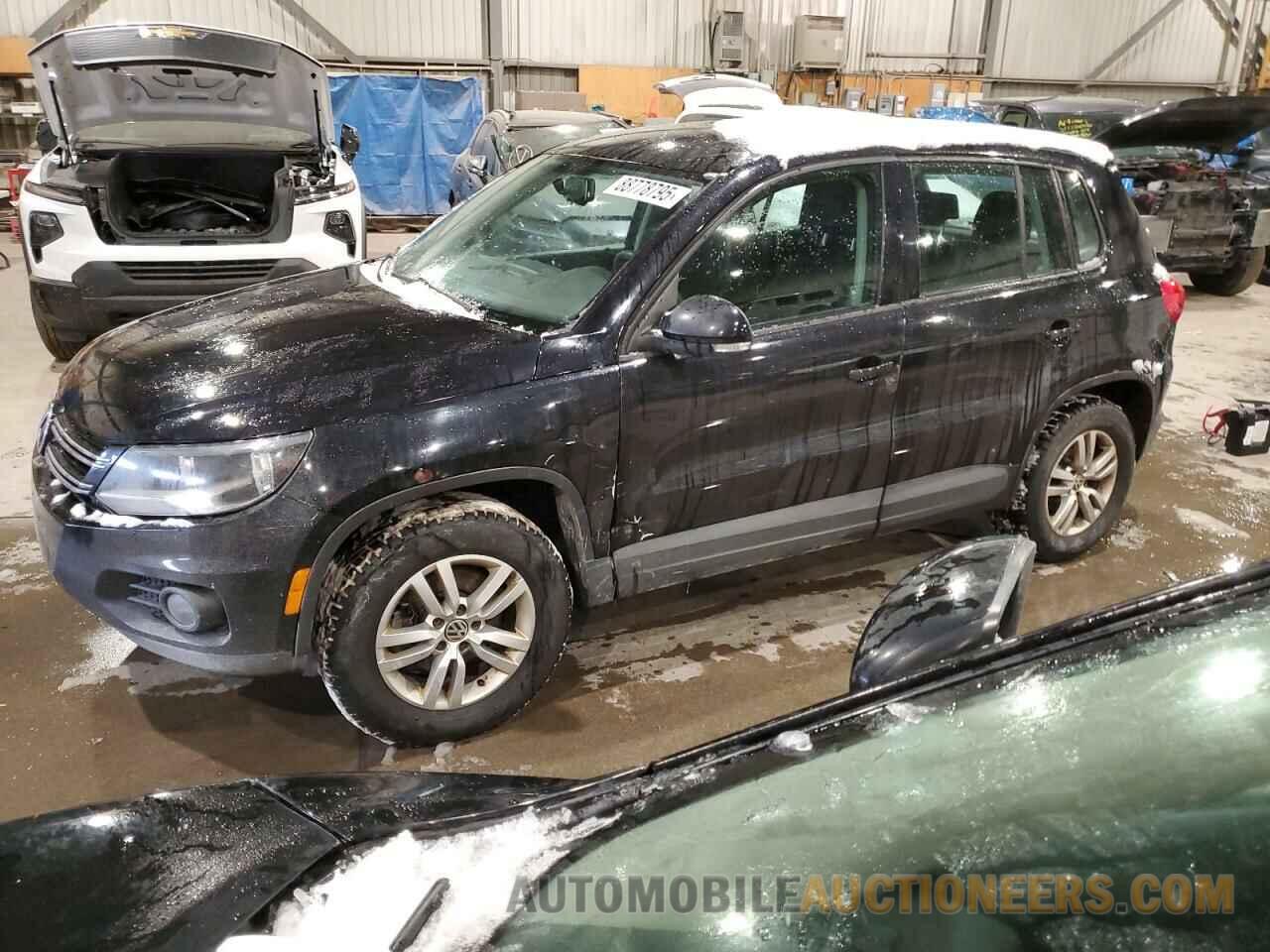 WVGHV7AX3DW520782 VOLKSWAGEN TIGUAN 2013