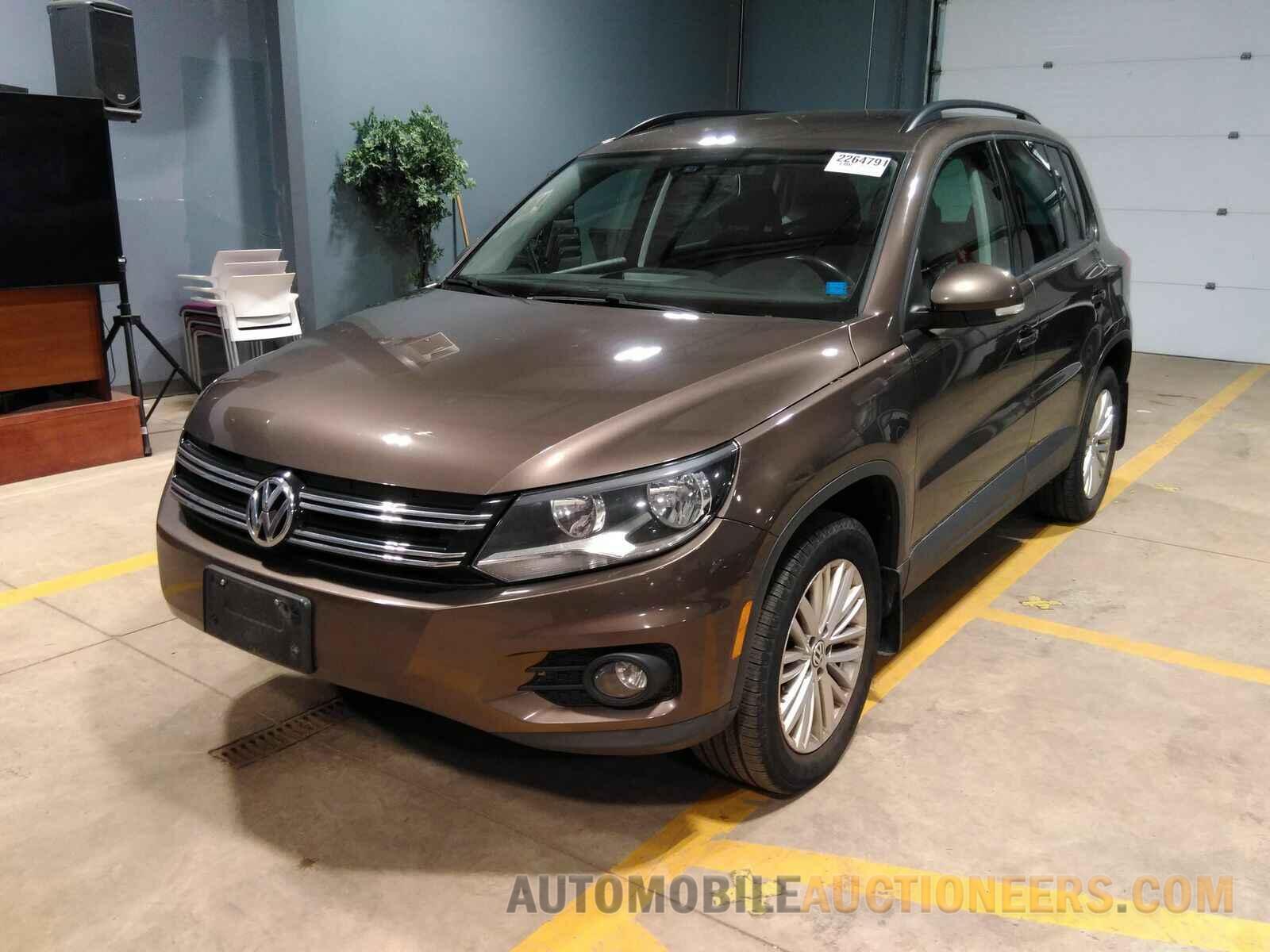 WVGJV7AX1FW104136 Volkswagen Tiguan 2015