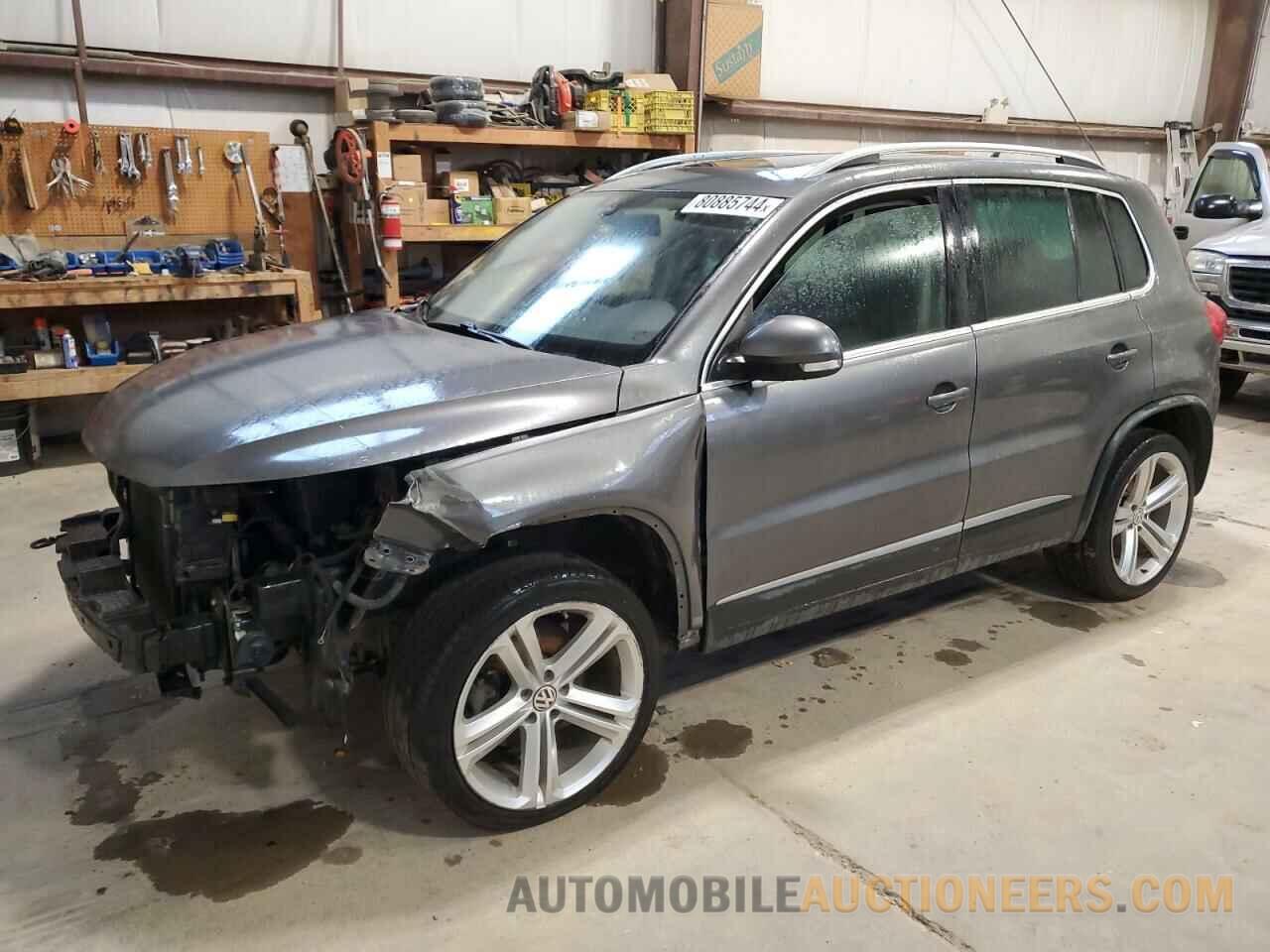 WVGJV7AX6GW006978 VOLKSWAGEN TIGUAN 2016