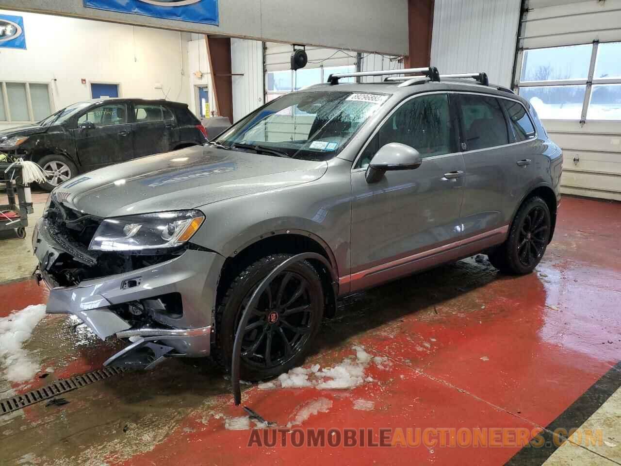 WVGRF7BP9HD001561 VOLKSWAGEN TOUAREG 2017