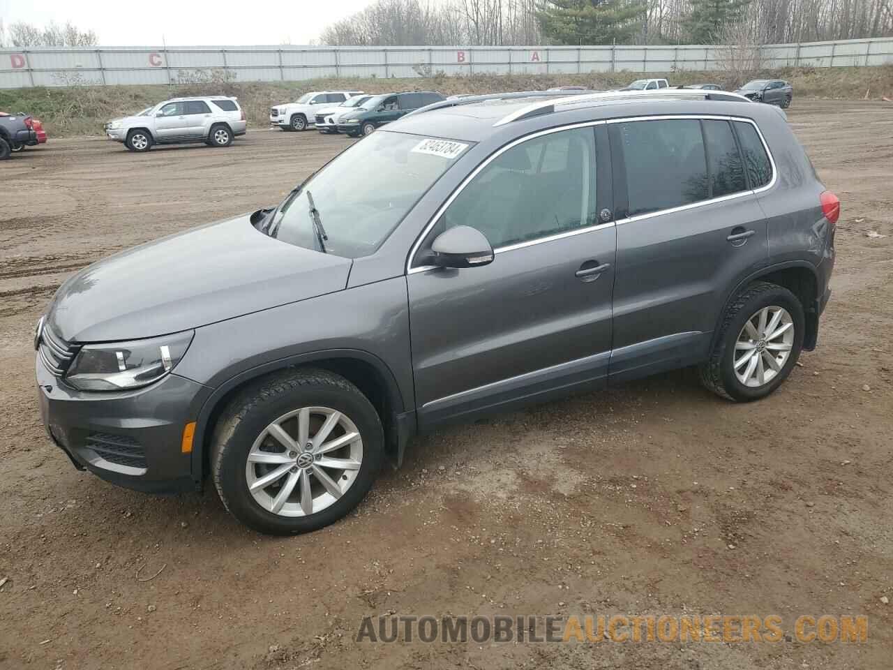 WVGRV7AX3HK028867 VOLKSWAGEN TIGUAN 2017