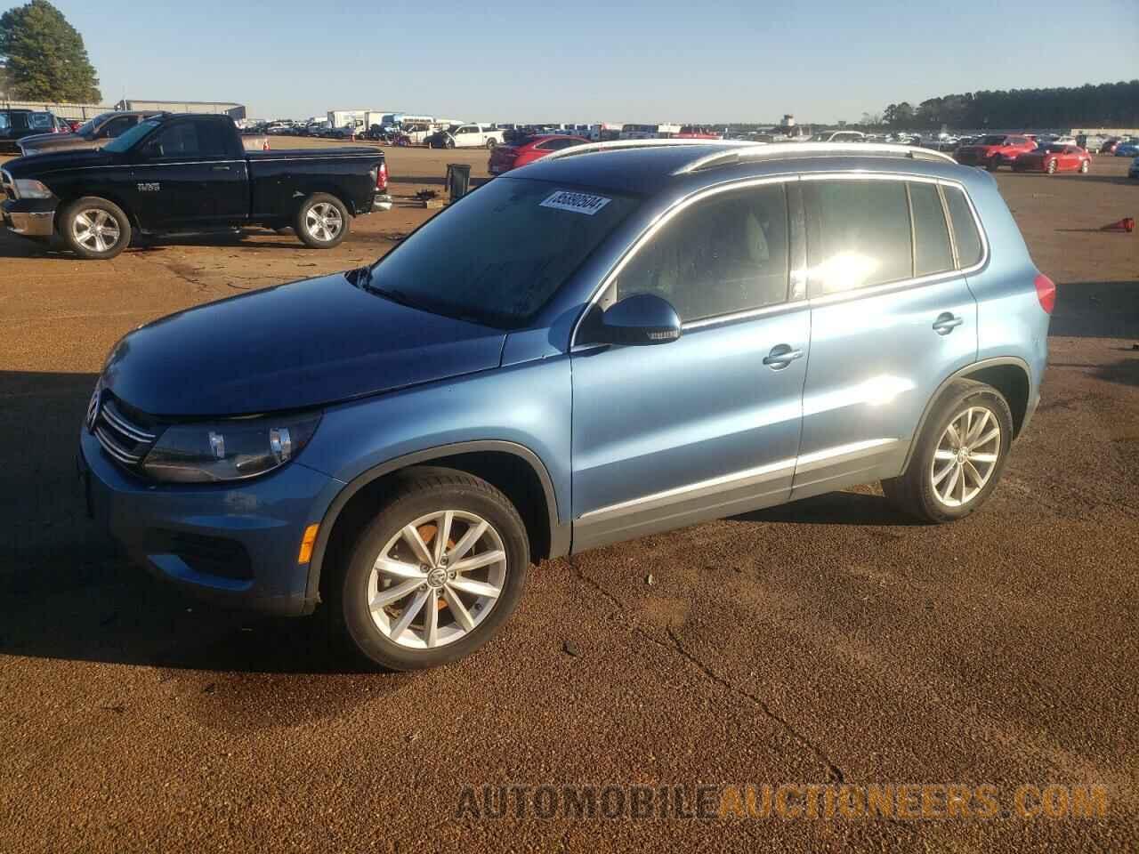 WVGRV7AX5HK003632 VOLKSWAGEN TIGUAN 2017