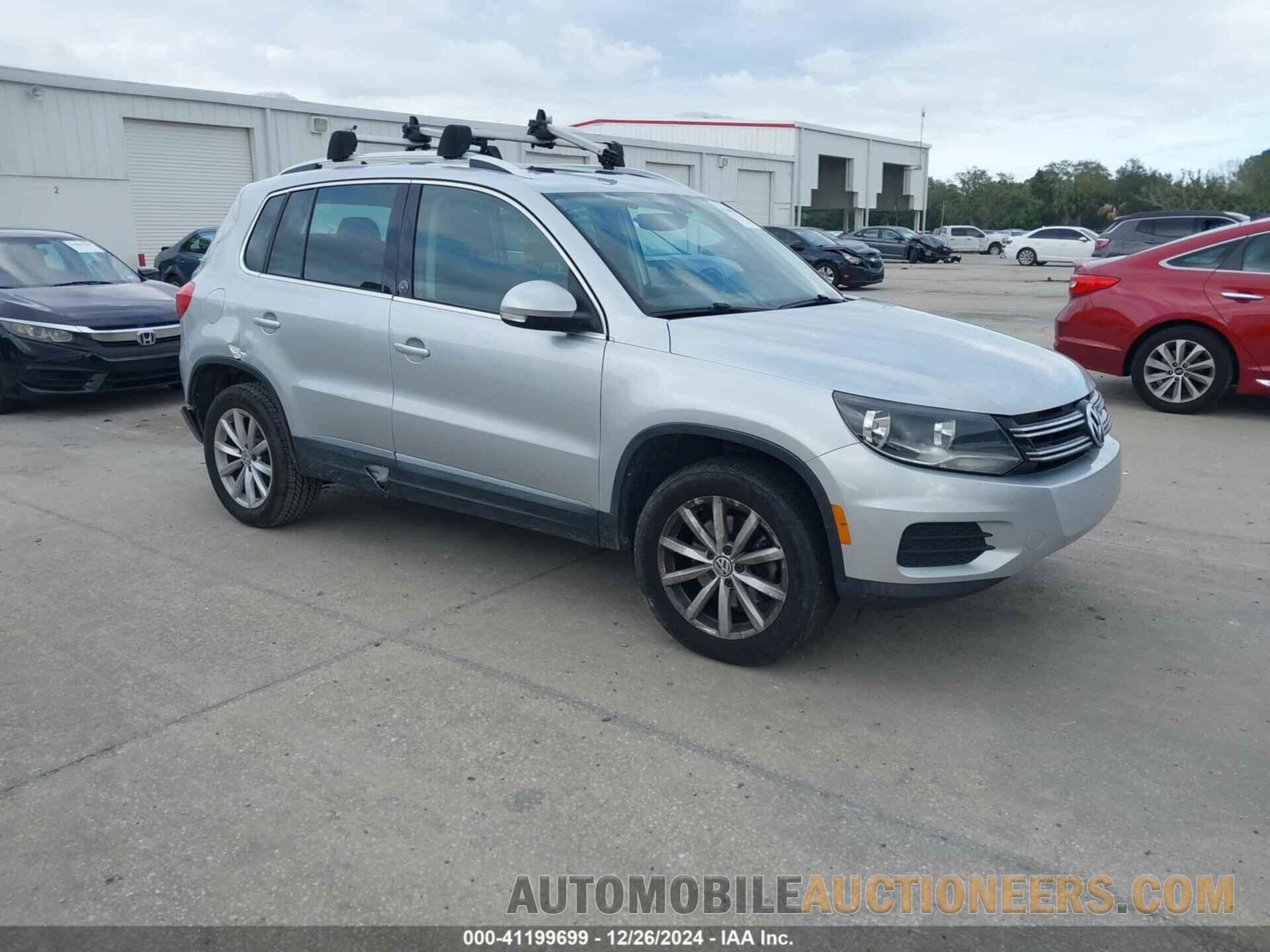 WVGRV7AX9HK019445 VOLKSWAGEN TIGUAN 2017