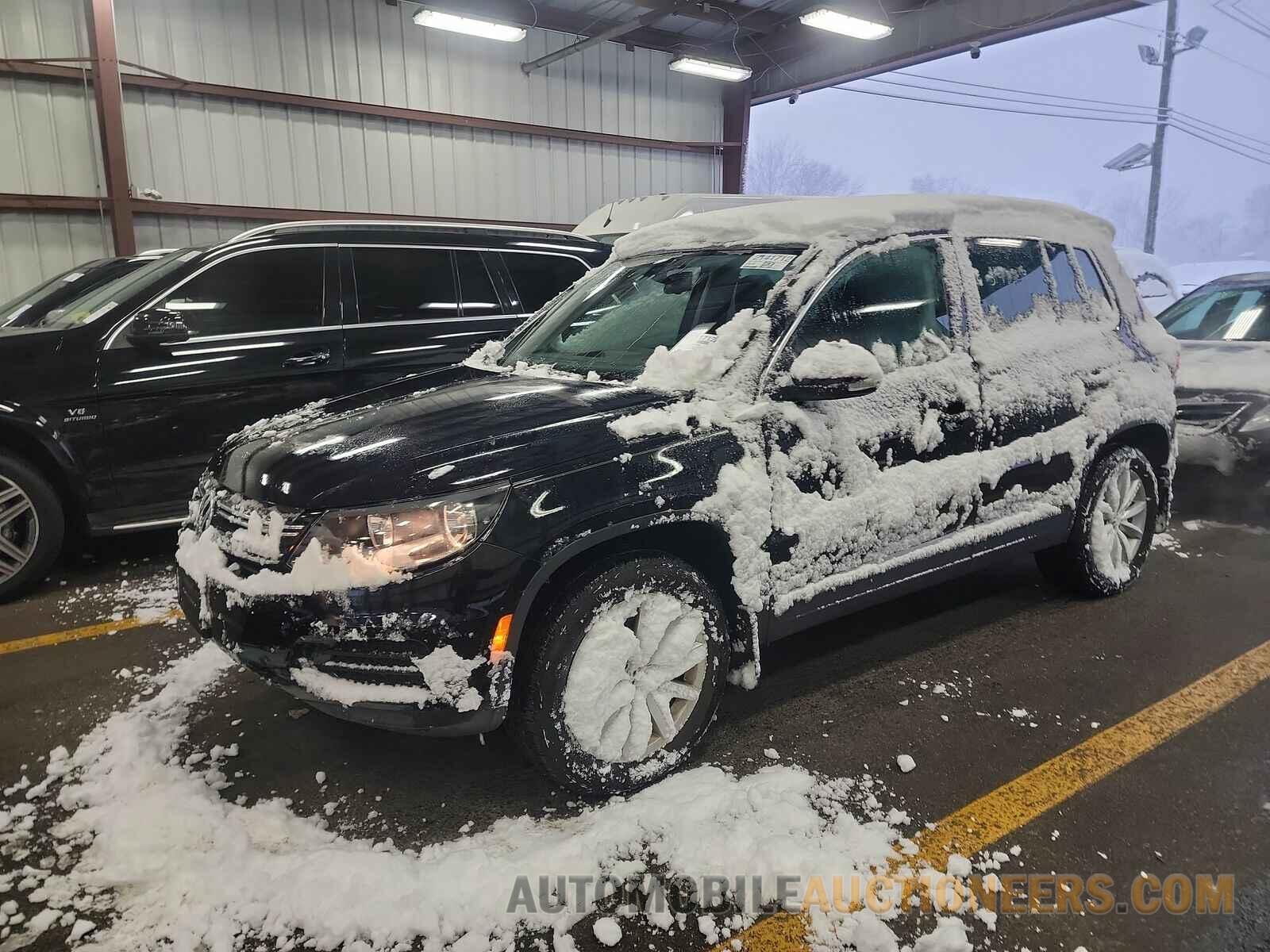 WVGSV7AX4HW511567 Volkswagen Tiguan 2017