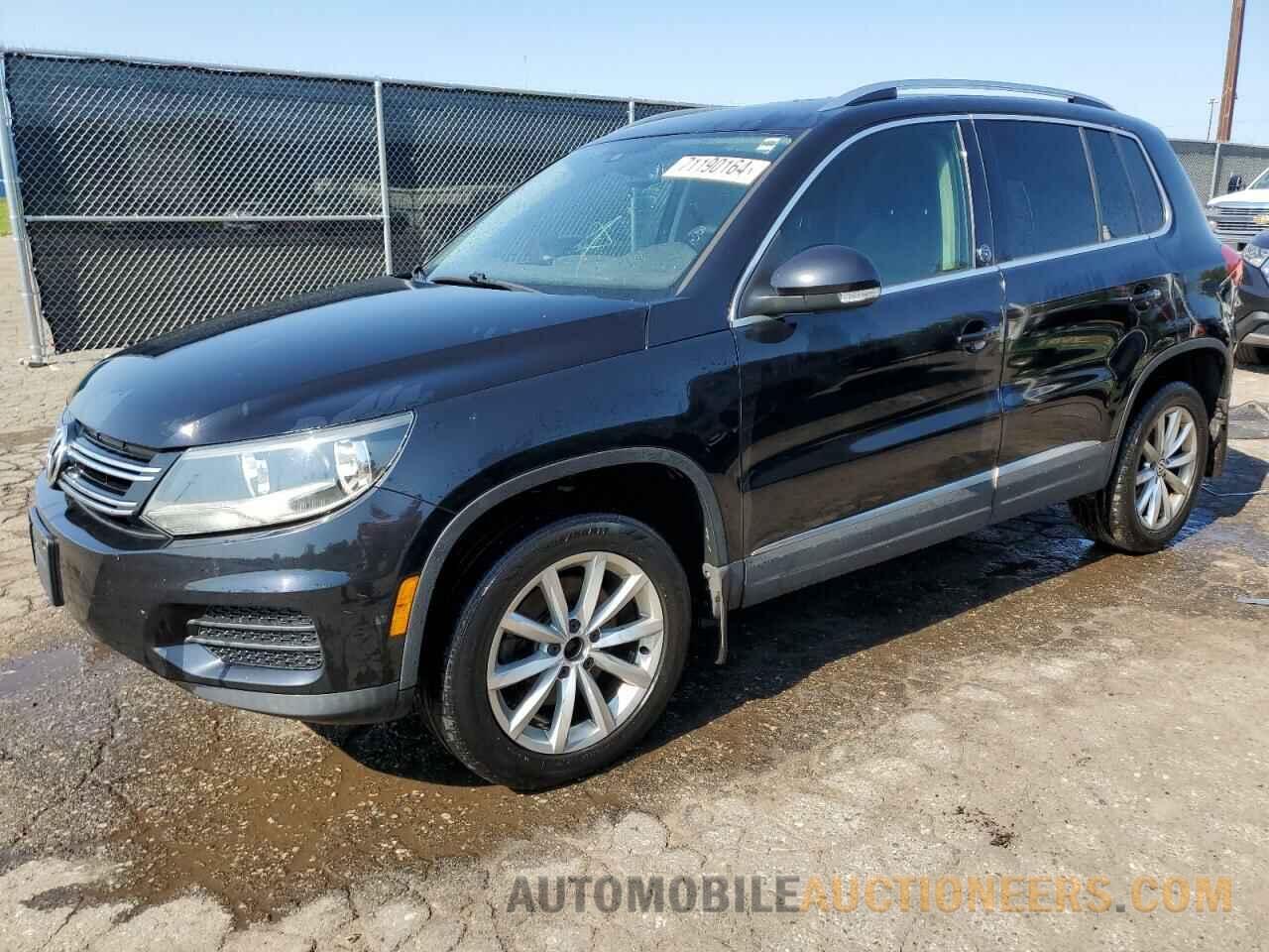 WVGSV7AX9HW504422 VOLKSWAGEN TIGUAN 2017