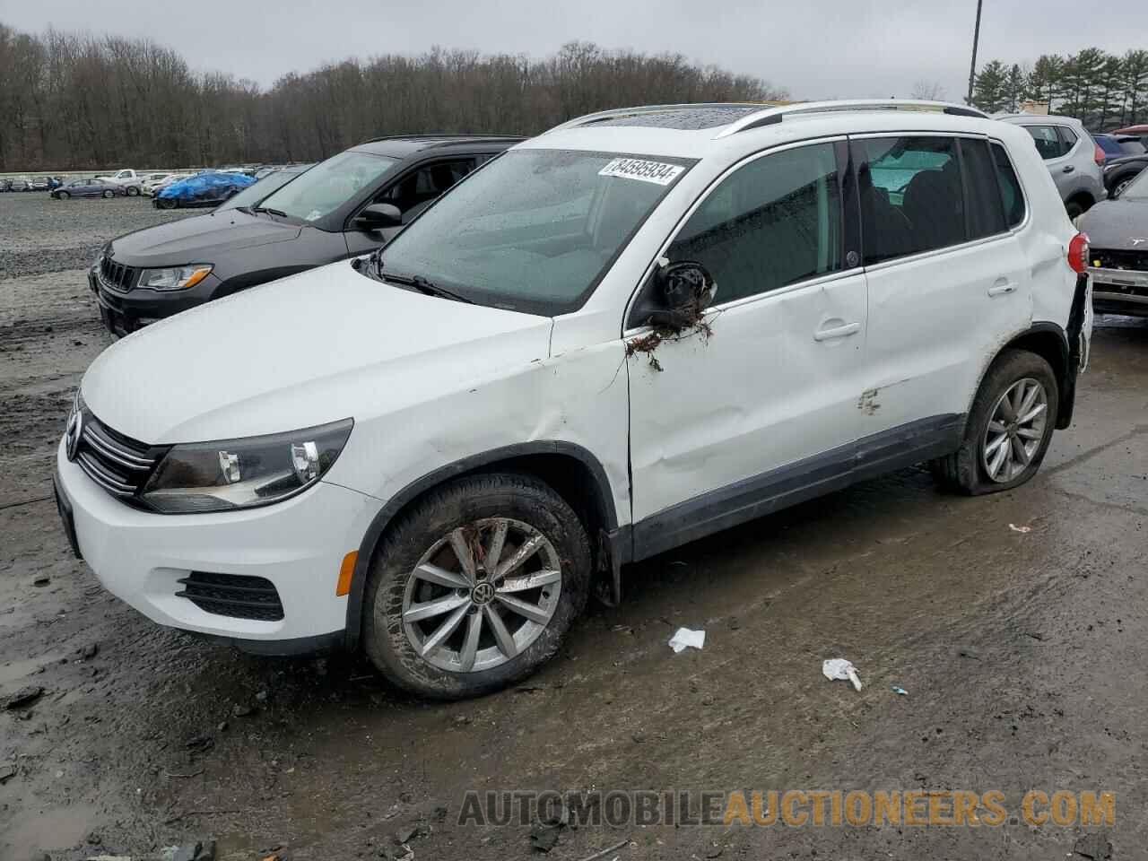 WVGSV7AXXHW512030 VOLKSWAGEN TIGUAN 2017