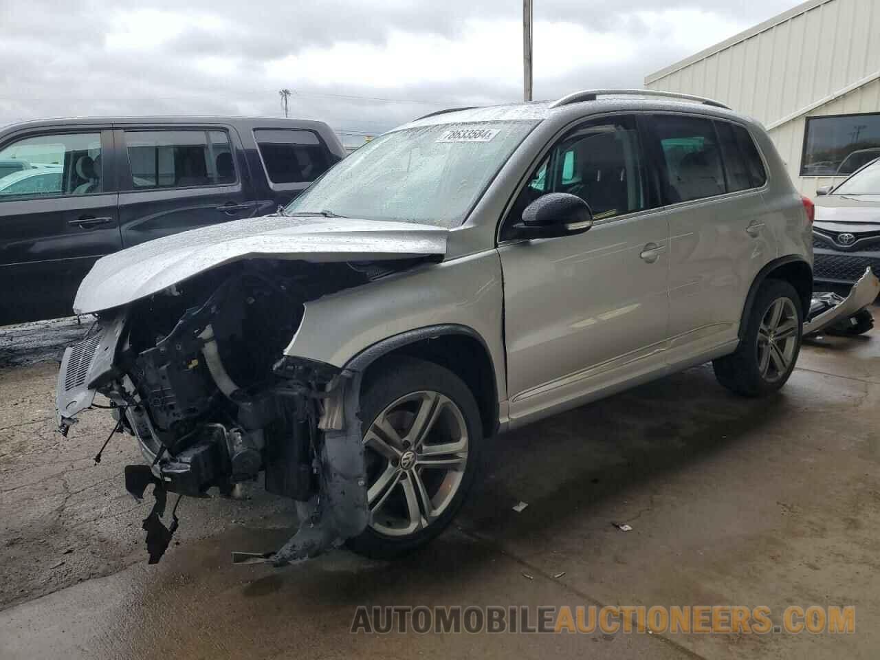 WVGTV7AX3HK027823 VOLKSWAGEN TIGUAN 2017