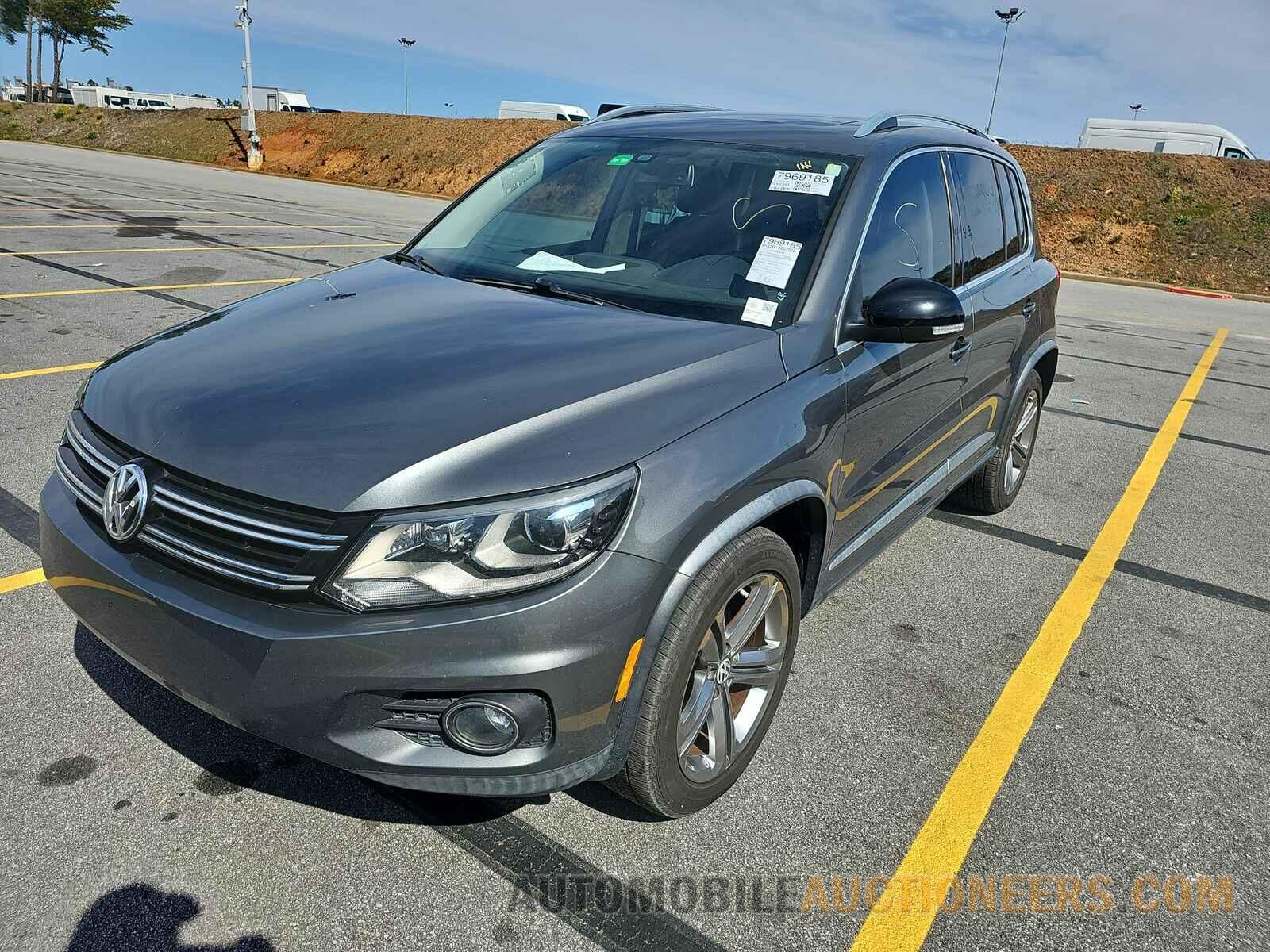 WVGTV7AX5HK017391 Volkswagen Tiguan 2017