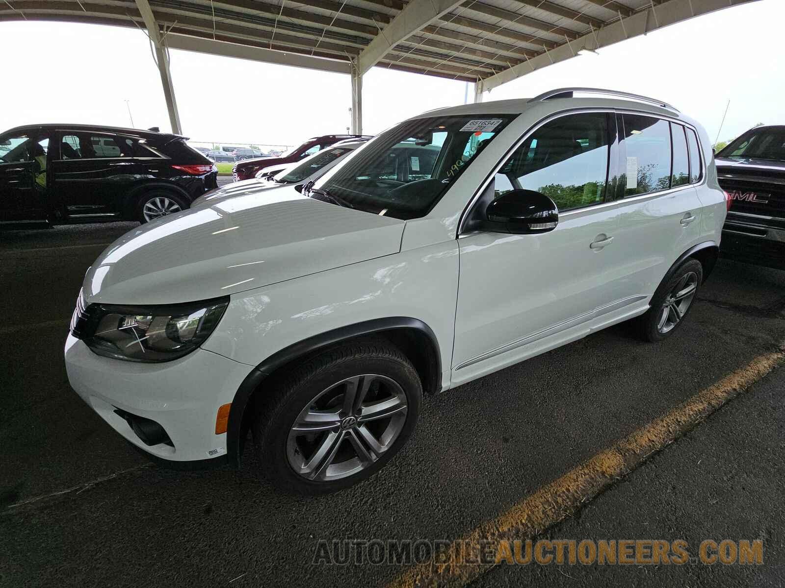 WVGUV7AX2HW507249 Volkswagen Tiguan 2017